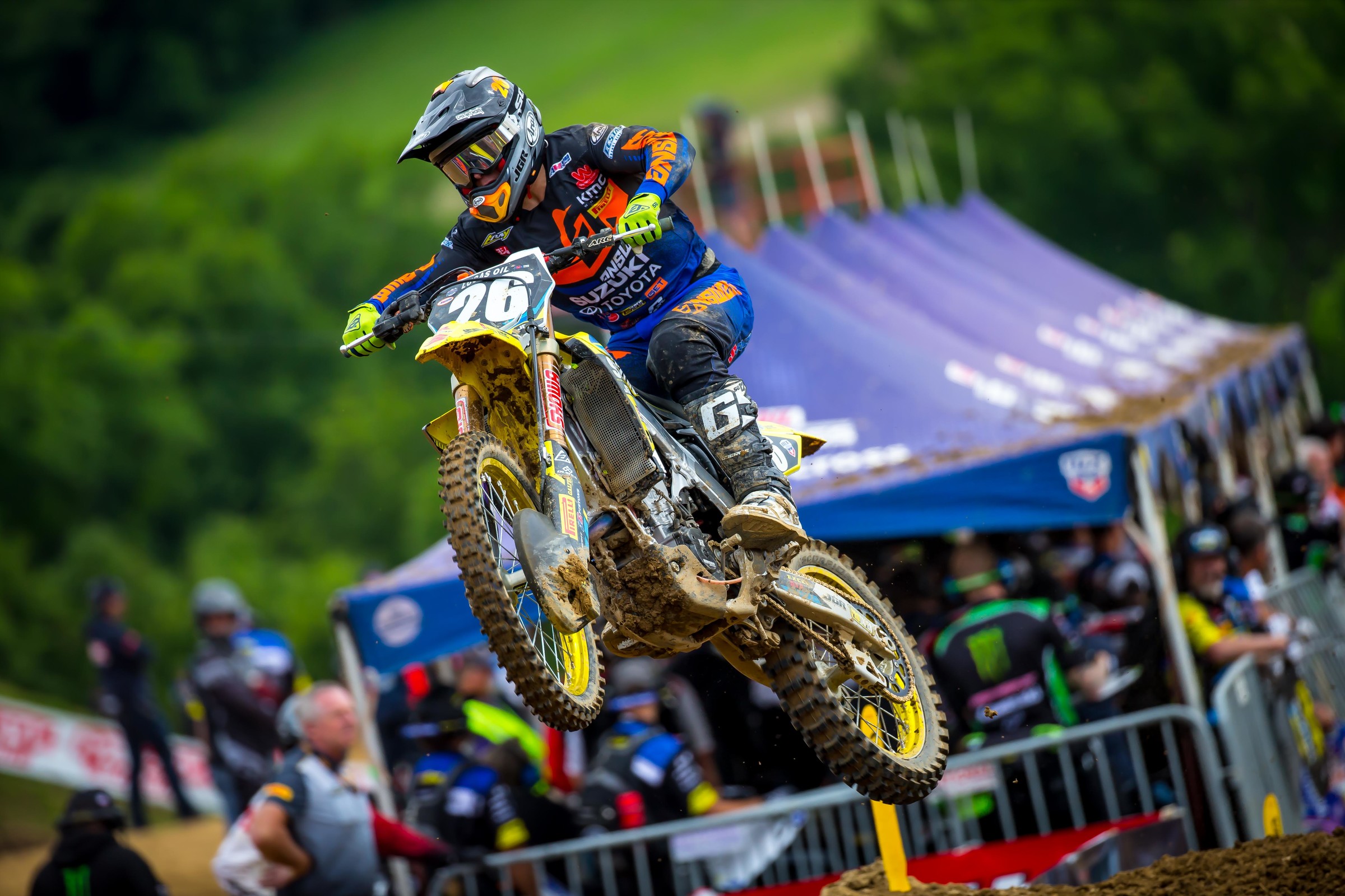 A-Mart needs a good one this weekend.