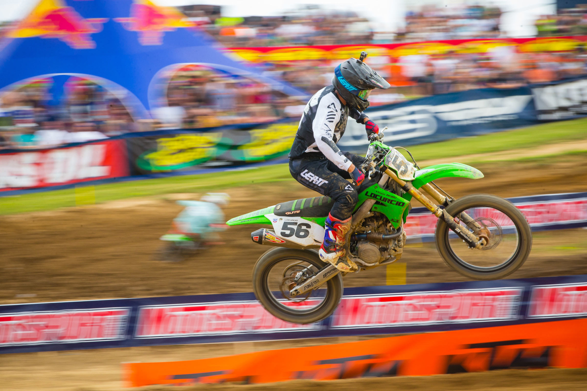 Locurcio. Note the shrouds.