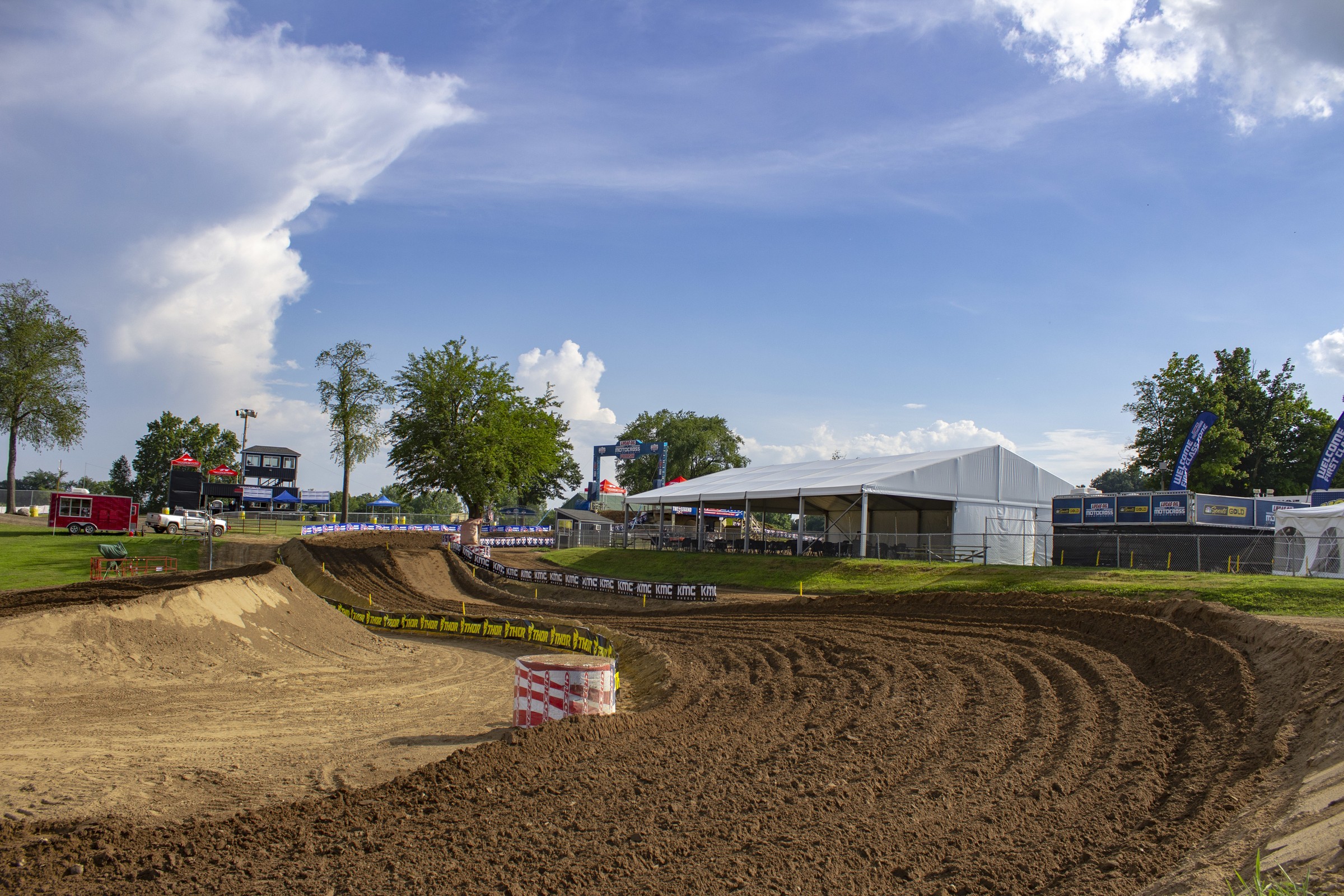 Race Day Feed: RedBud
