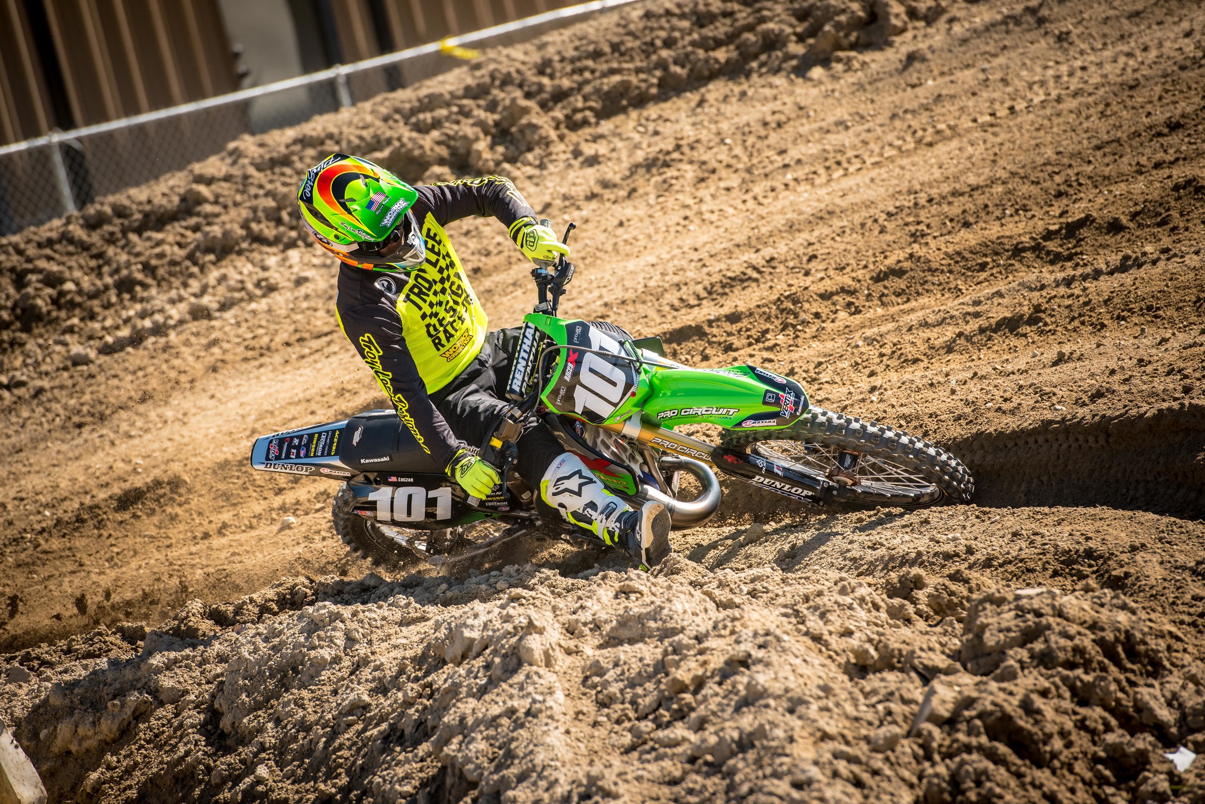 2004 kx125