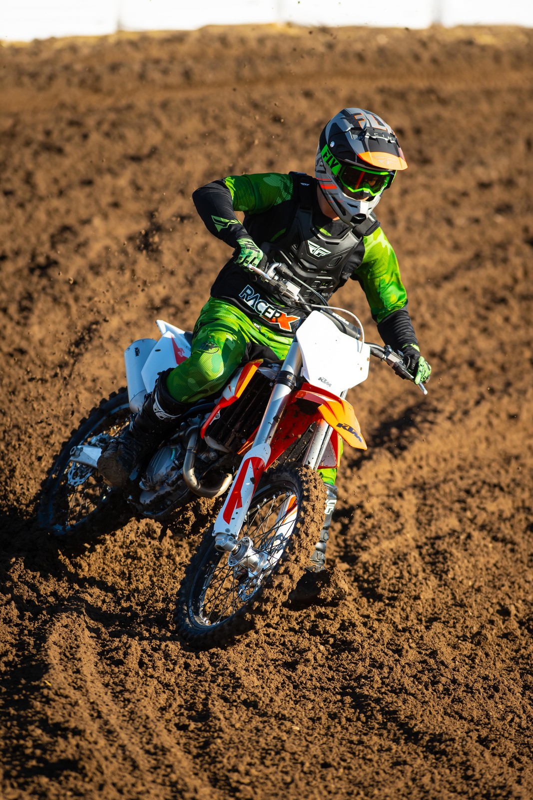 FLYintro-July19-Cudby-0050