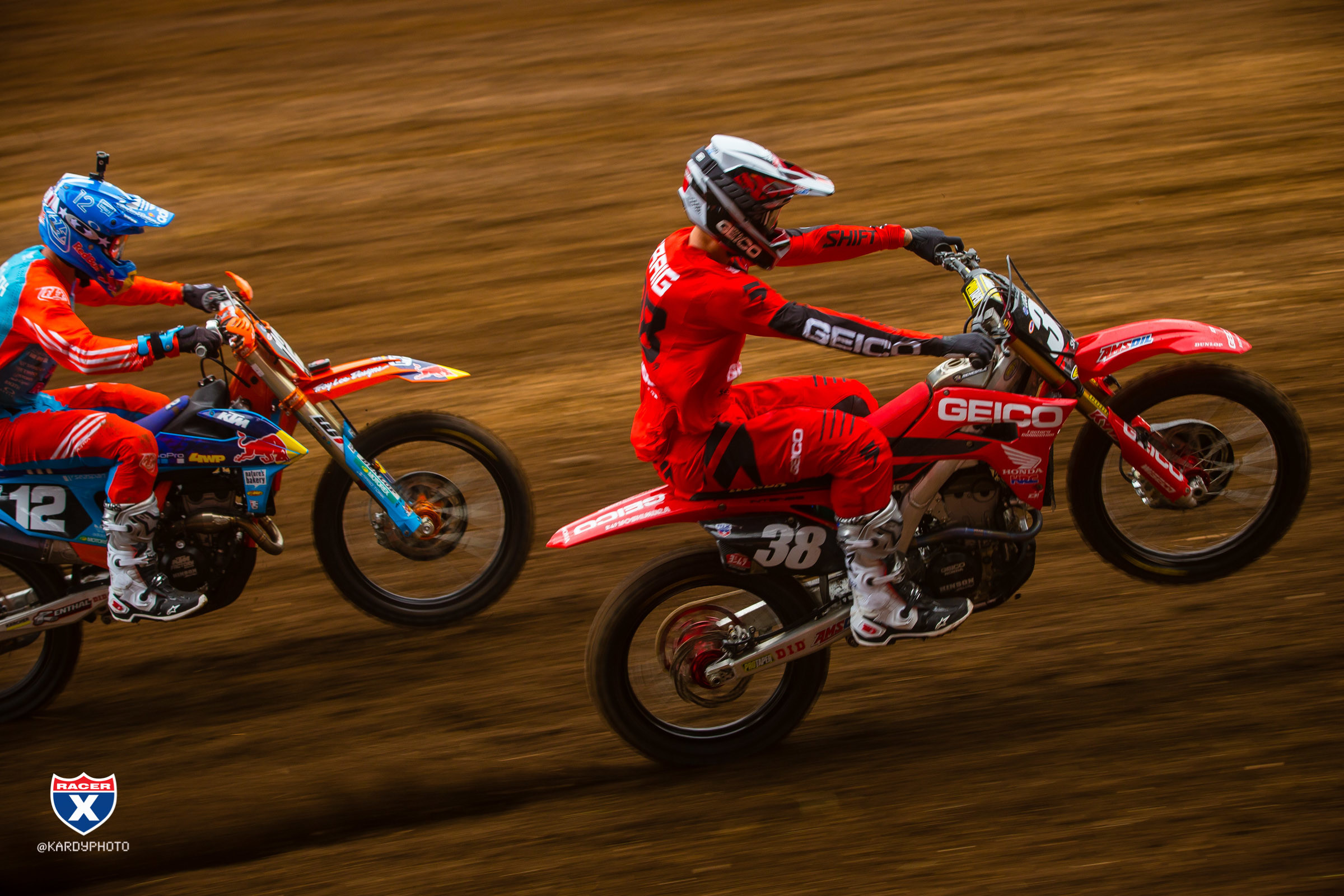 Multiple_JK_MX19_Washougal_1178
