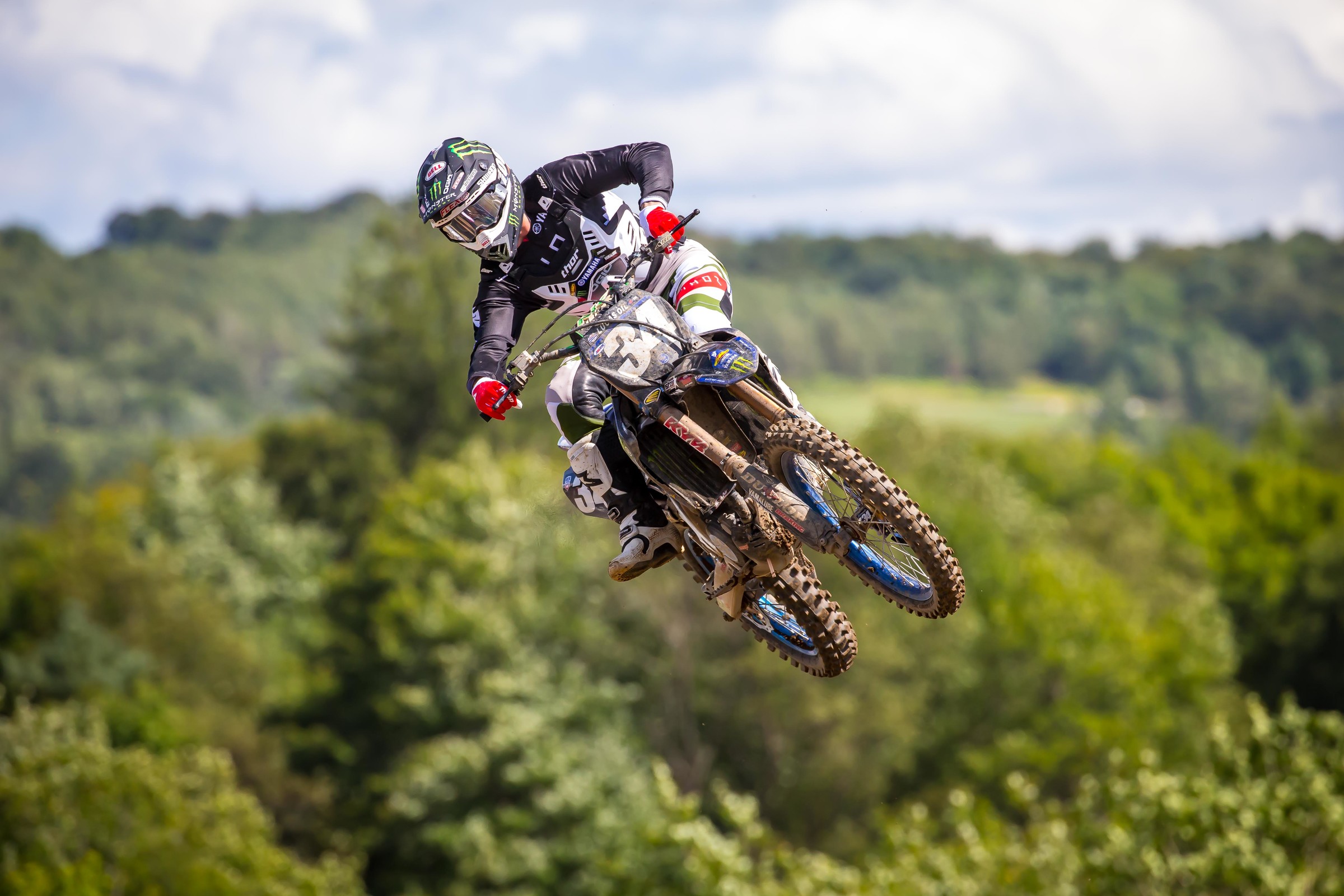 Ferrandis took the 250 Class overall with 2-1 moto finishes.