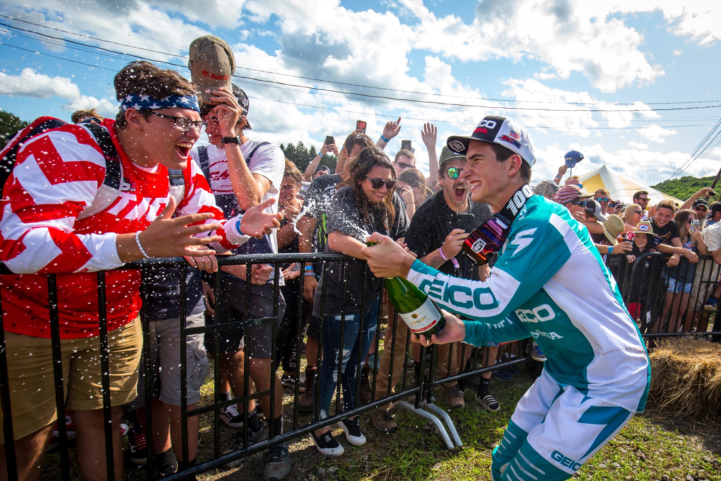 Sexton celebrates his third overall.