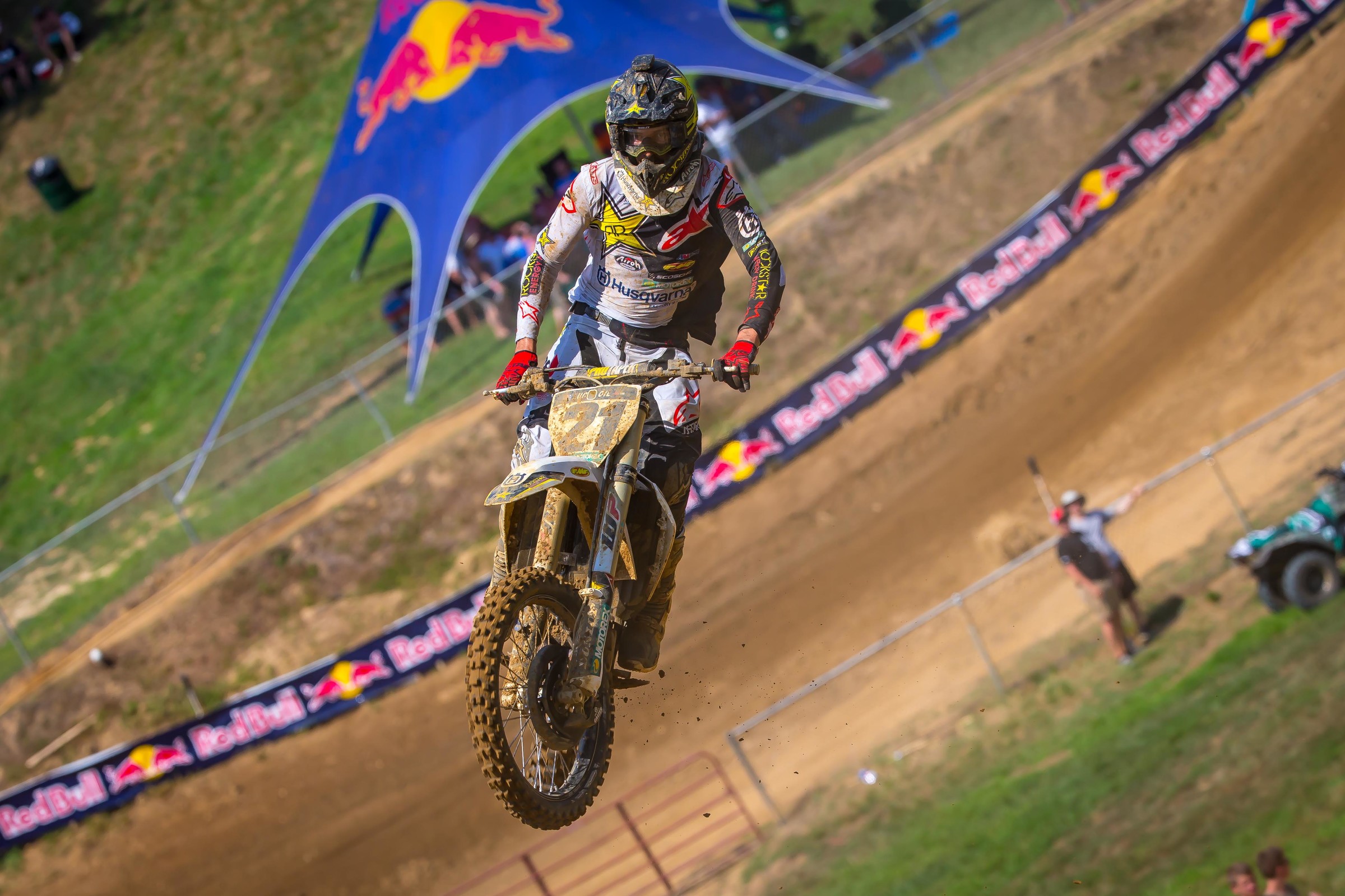 Anderson went 4-2 for second overall.