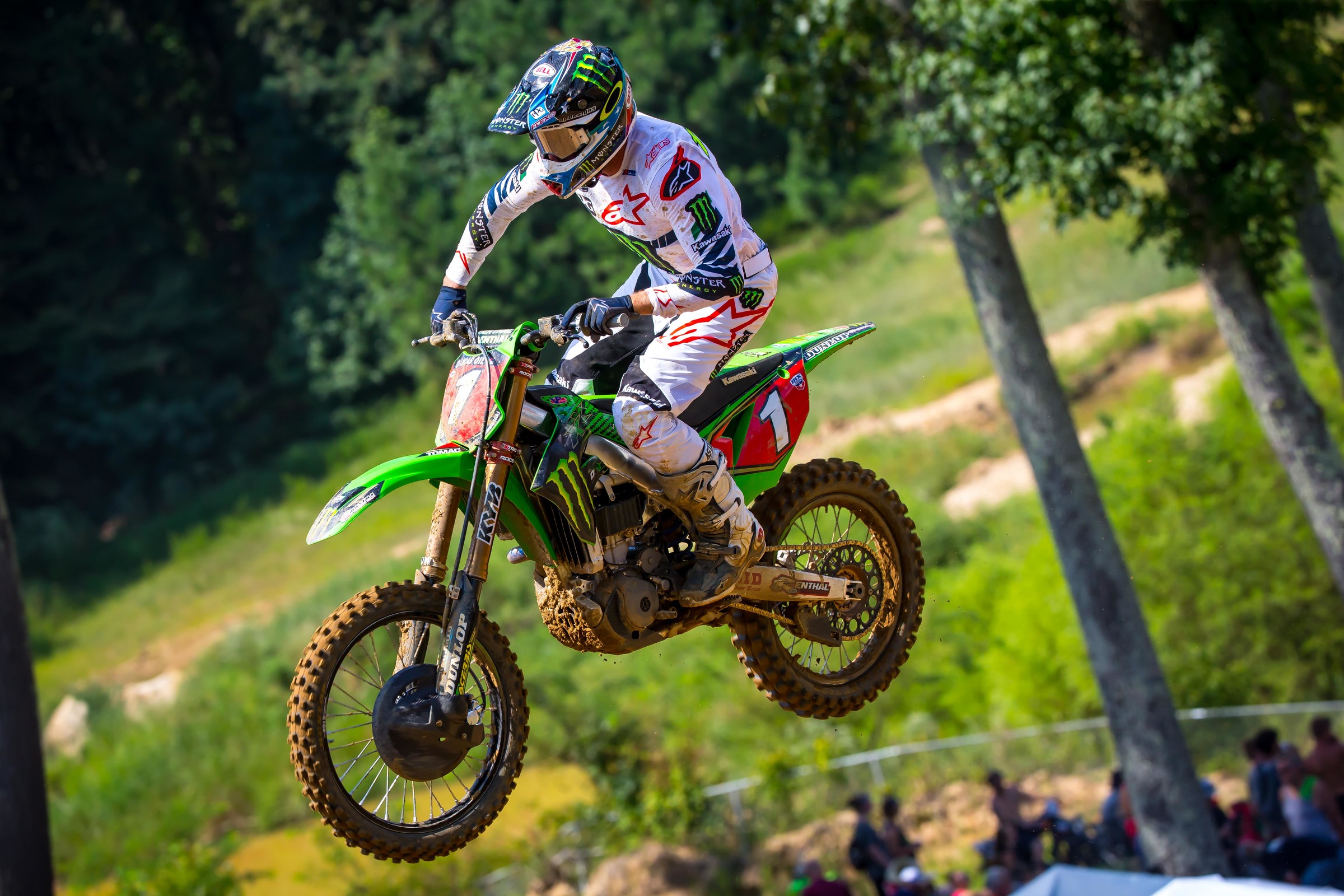Tomac went 1-1 for the third time this season.
