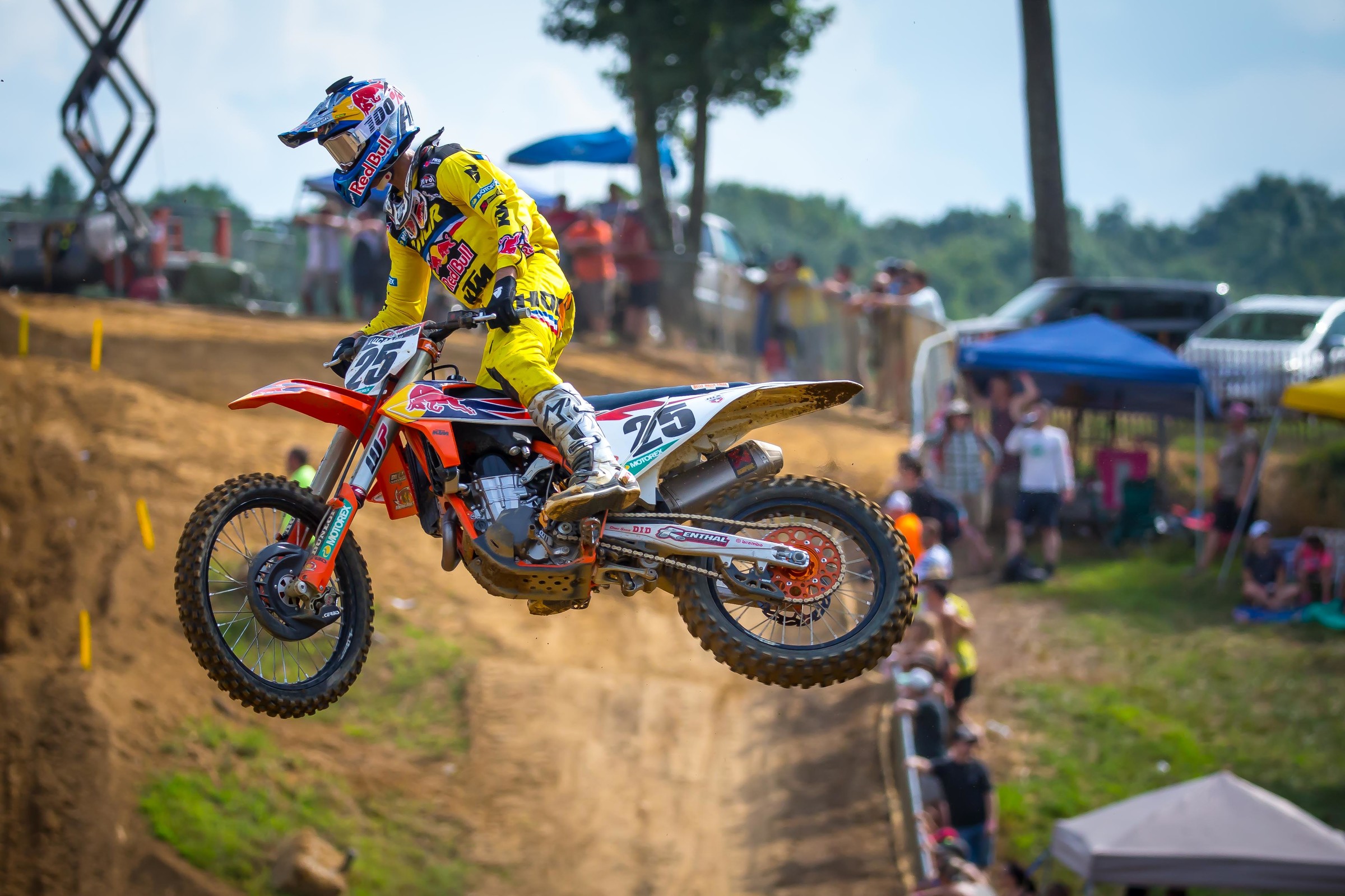 Musquin went 3-3 for third overall.