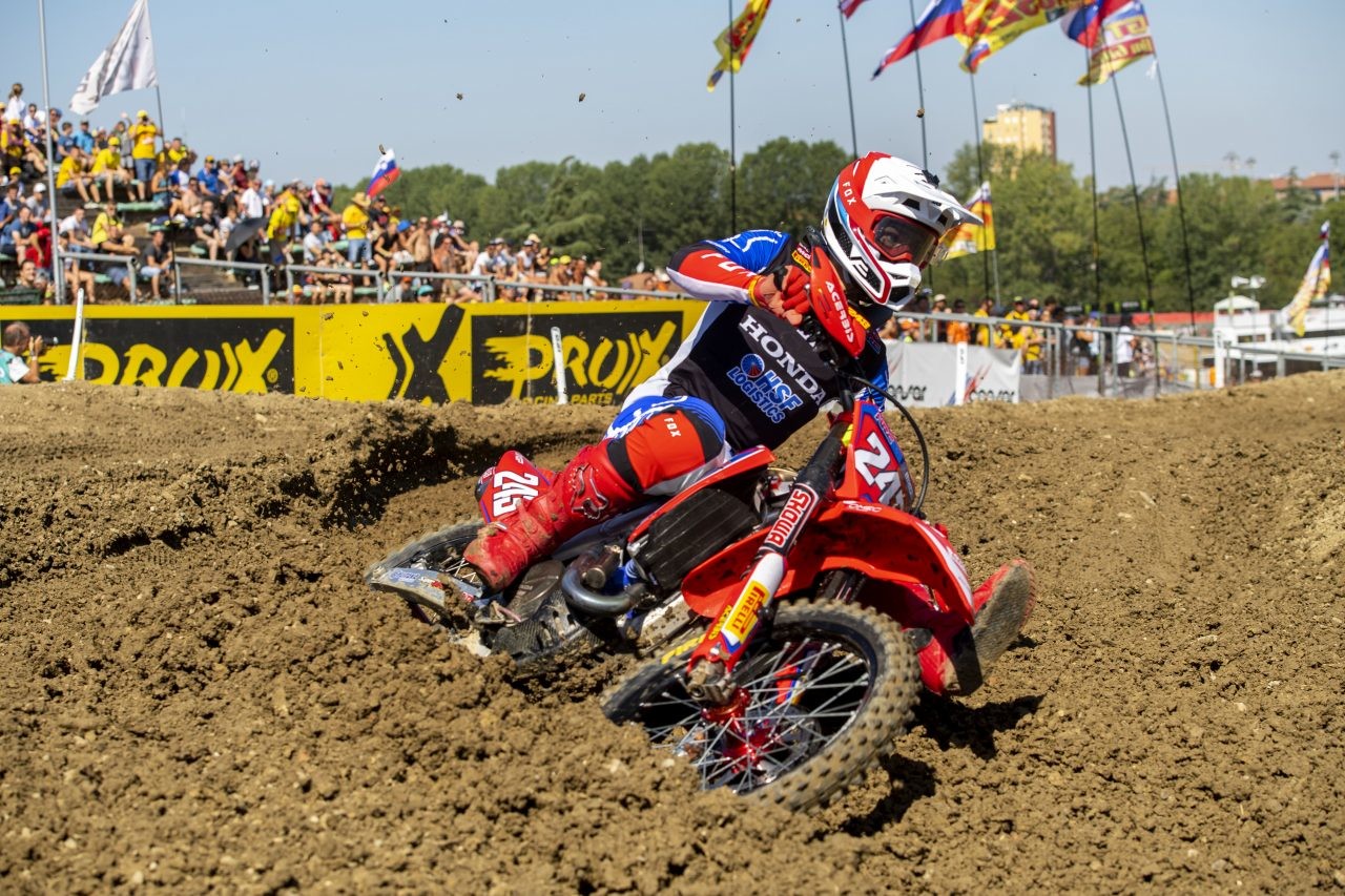 Gajser_2019_Round_15_MXGP_of_Italy_5