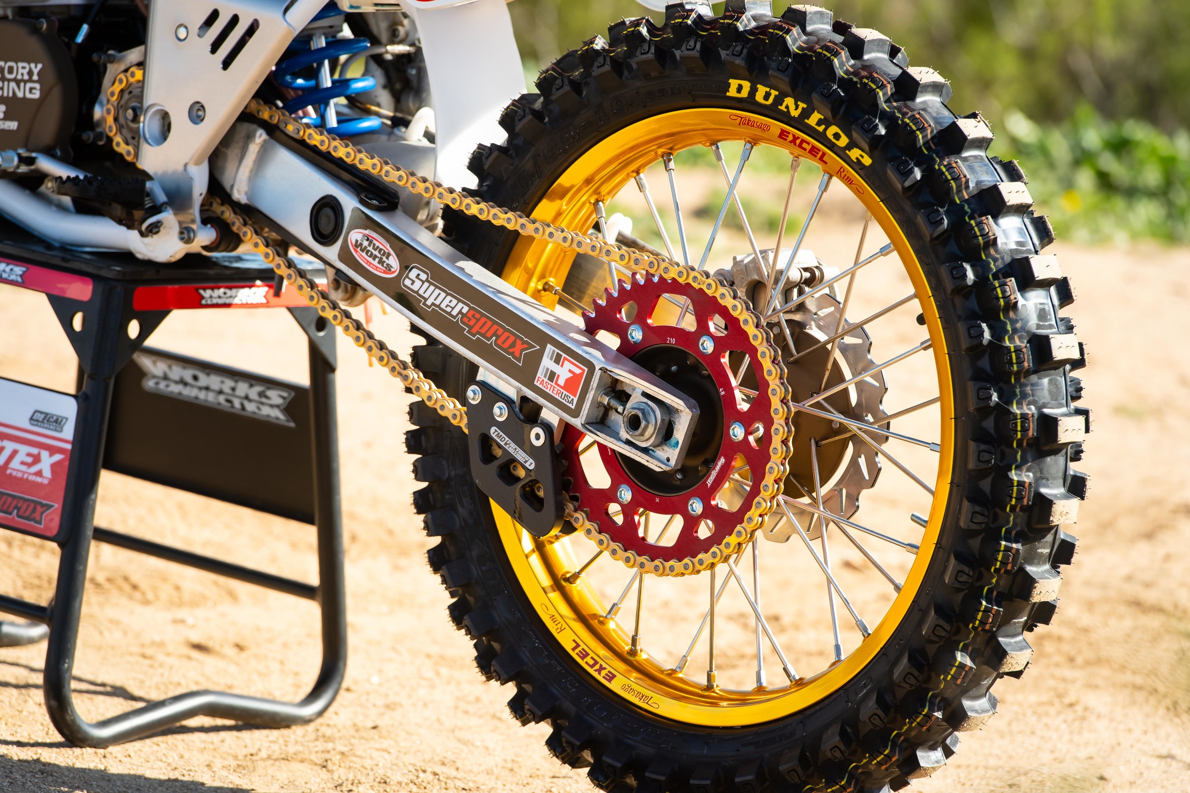 1992-1993HondaCR500Builds-Cudby-0022