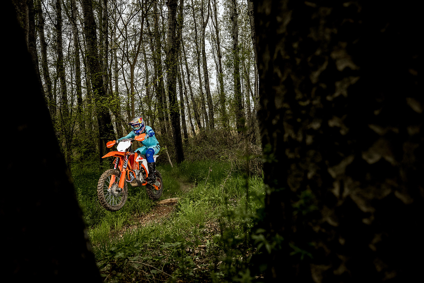 Leatt_2020_0292_JP2_7096