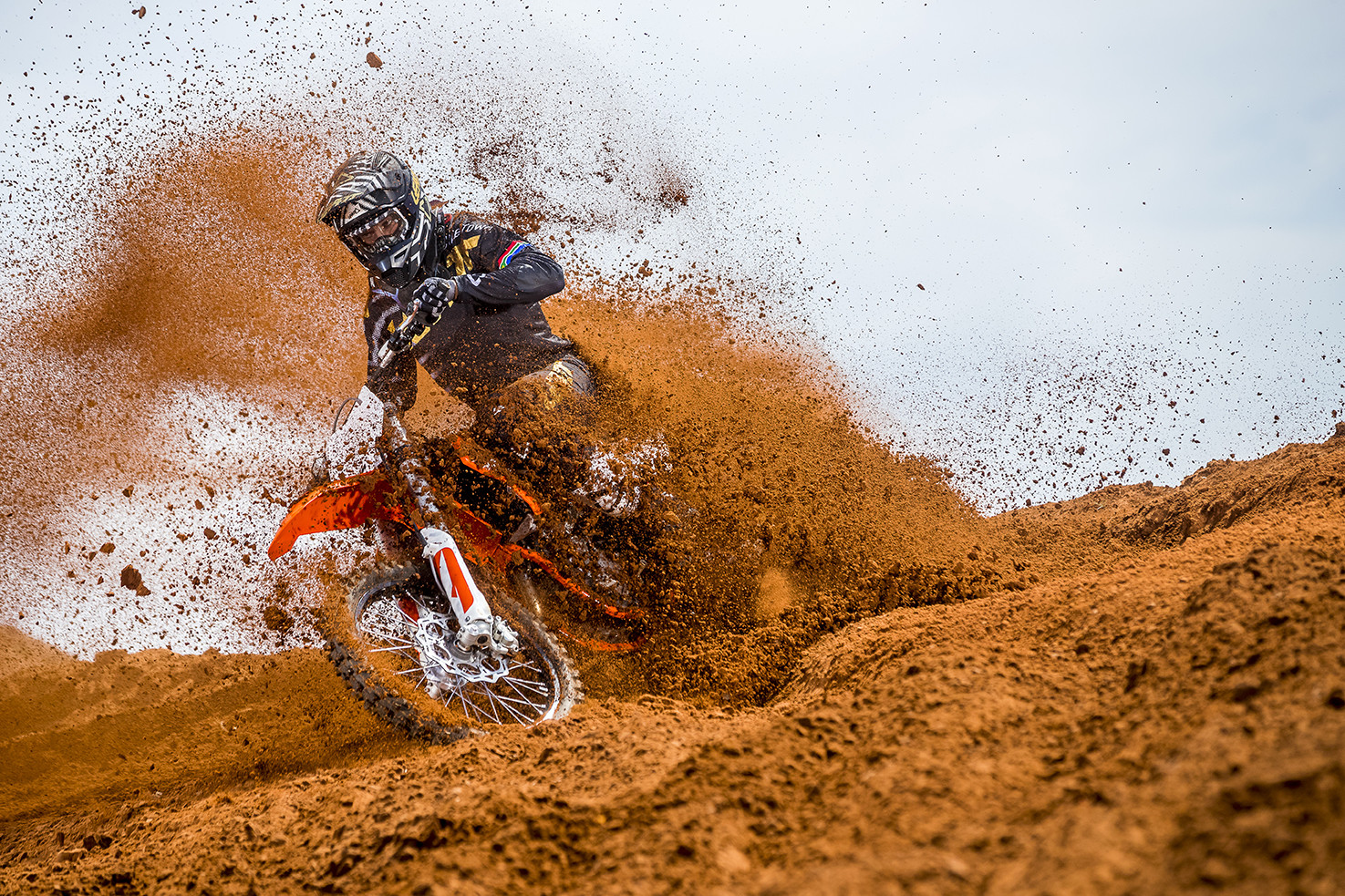 Leatt_2020_0754_JP2_0956