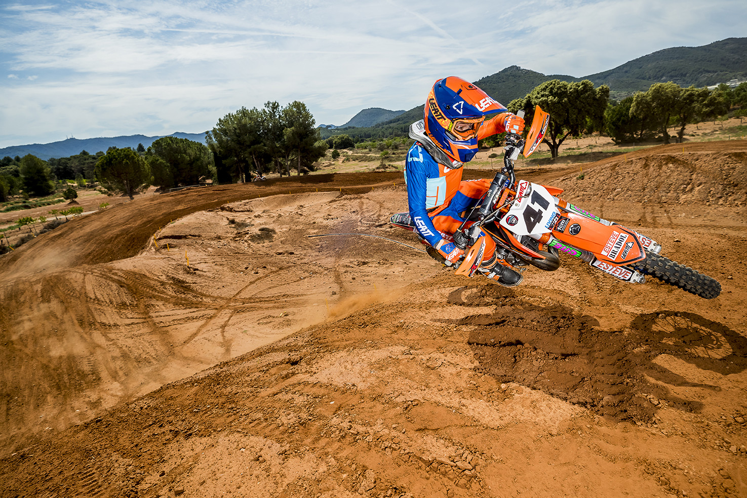 Leatt_2020_0821__P5I7070