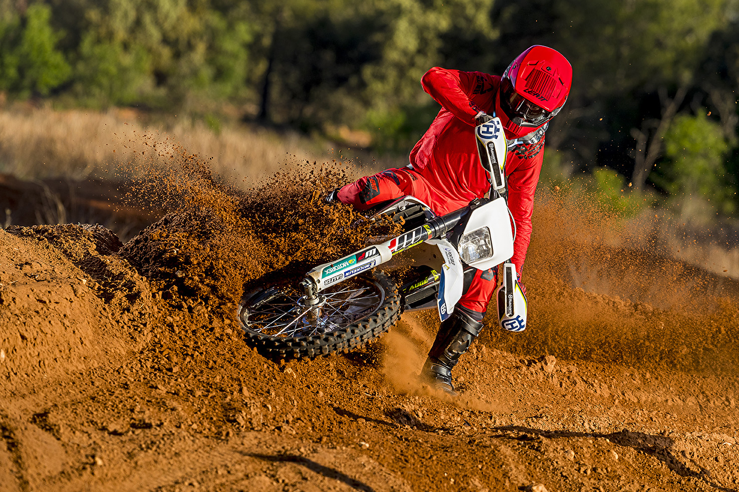 Leatt_2020_0578__P5I5415