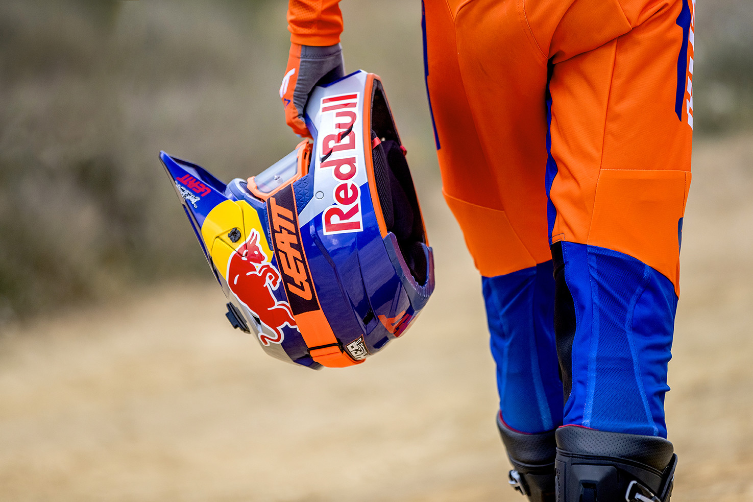 Leatt_2020_0166__P5I8227