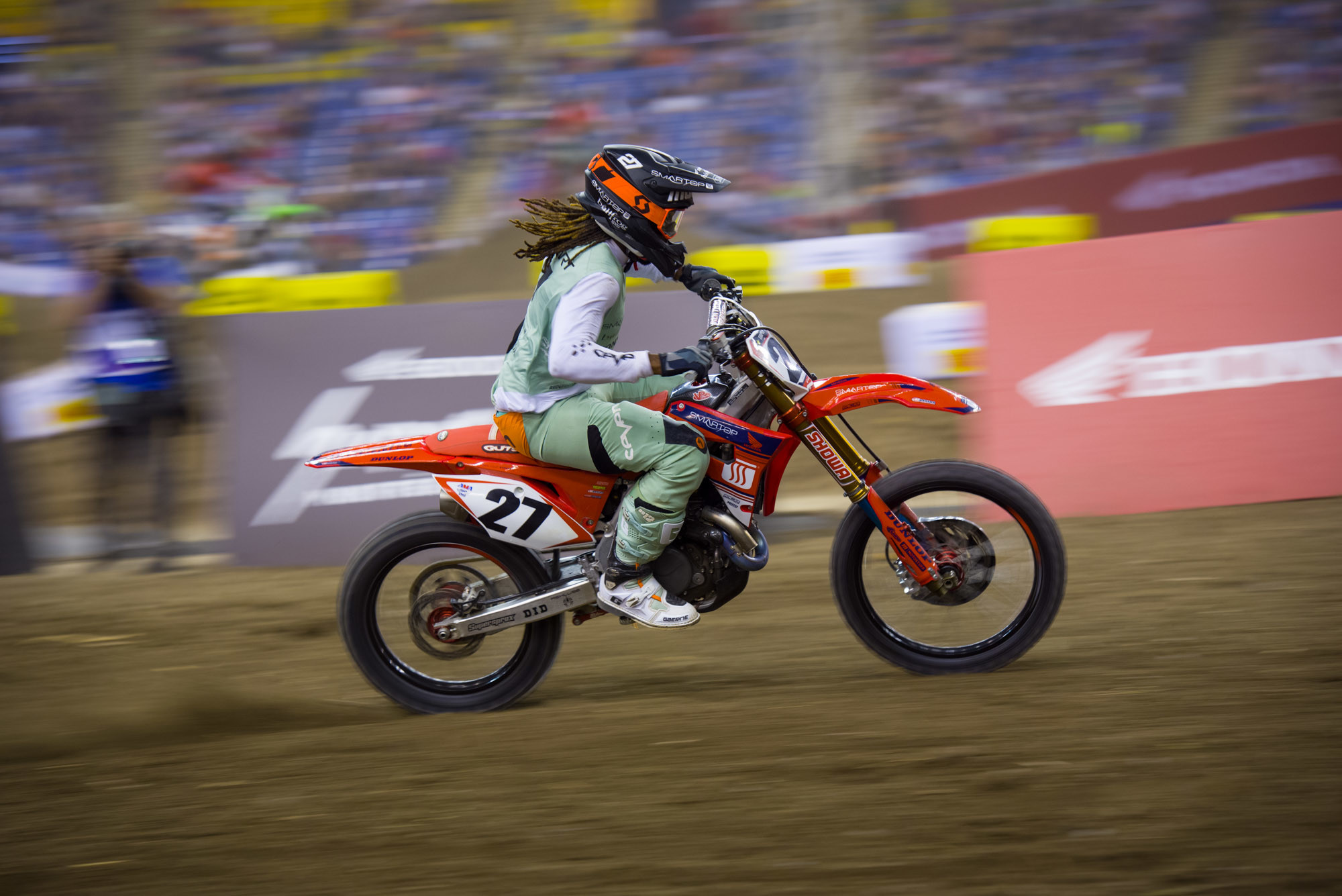 Stewart was moving on his SmarTop/Bullfrog Spas/MotoConcepts Honda! It was good to see 