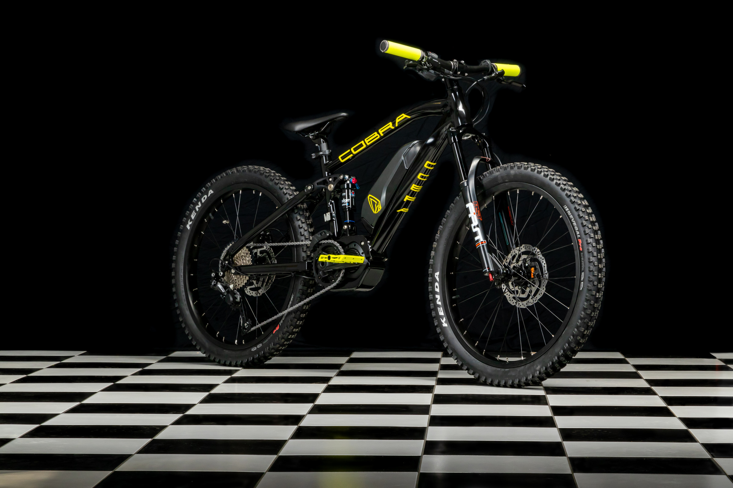 Cobra_Iron_Man_E-Bike_5