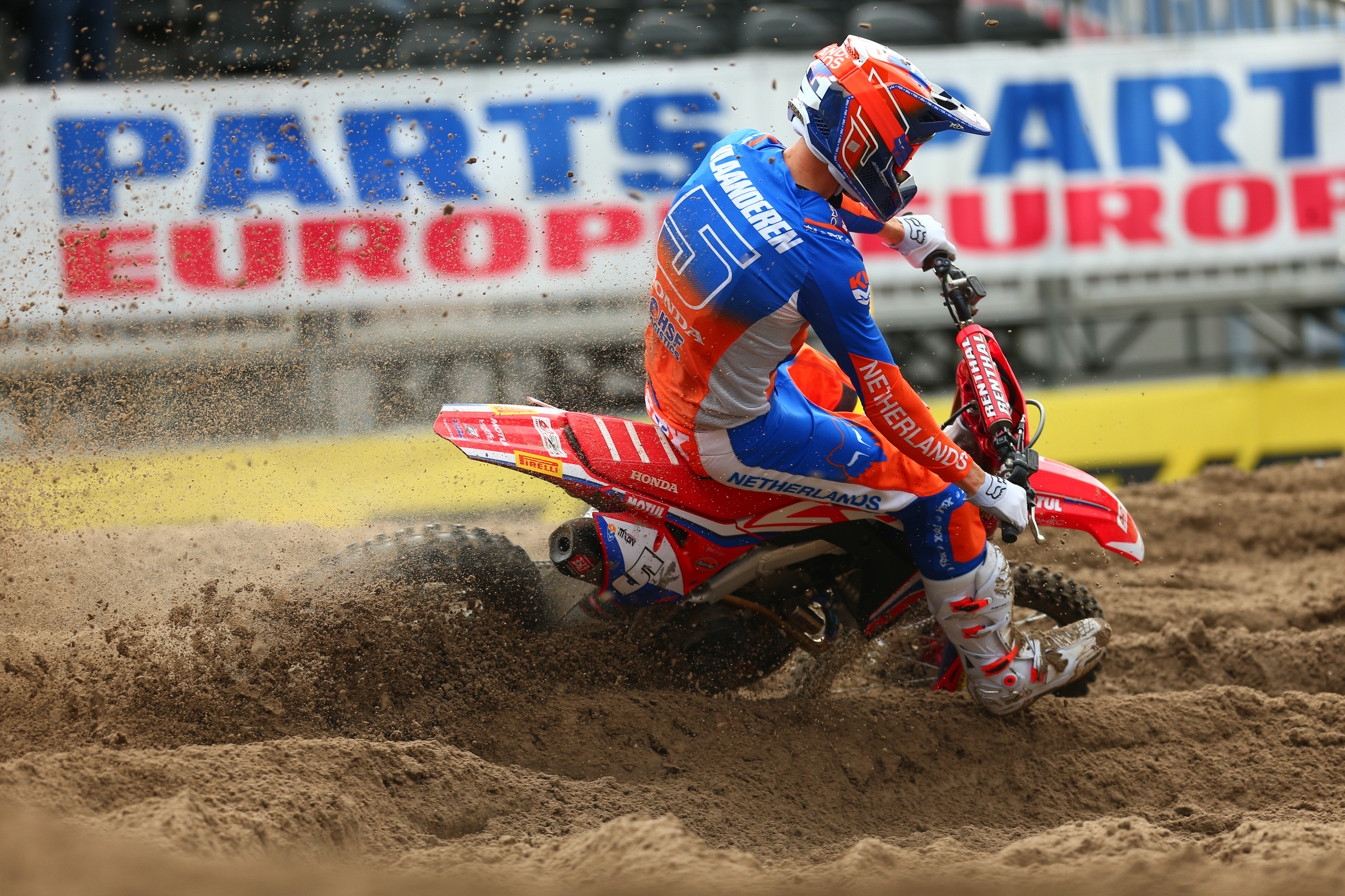 Netherlands' Vlaanderen, second in today's MX2 race.