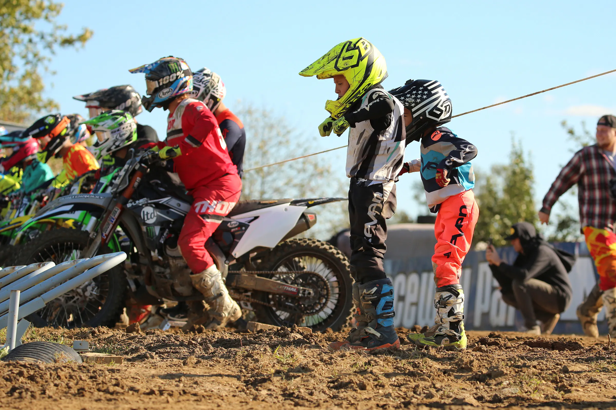 You must visualize the holeshot. 