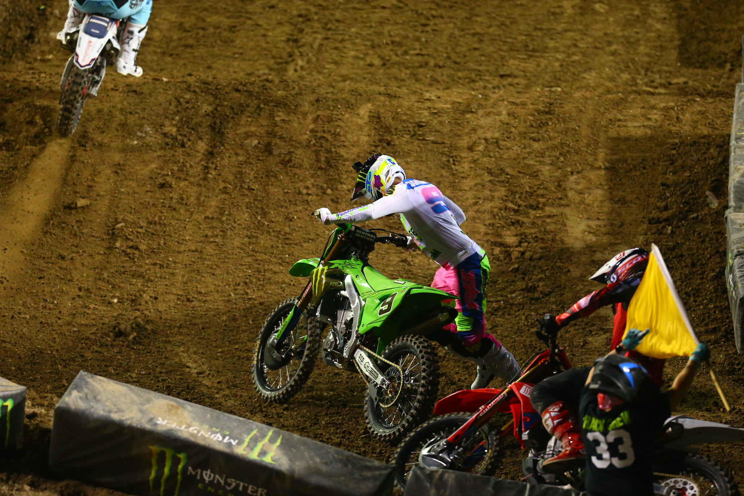 Cianciarulo picking up after his tip-over.