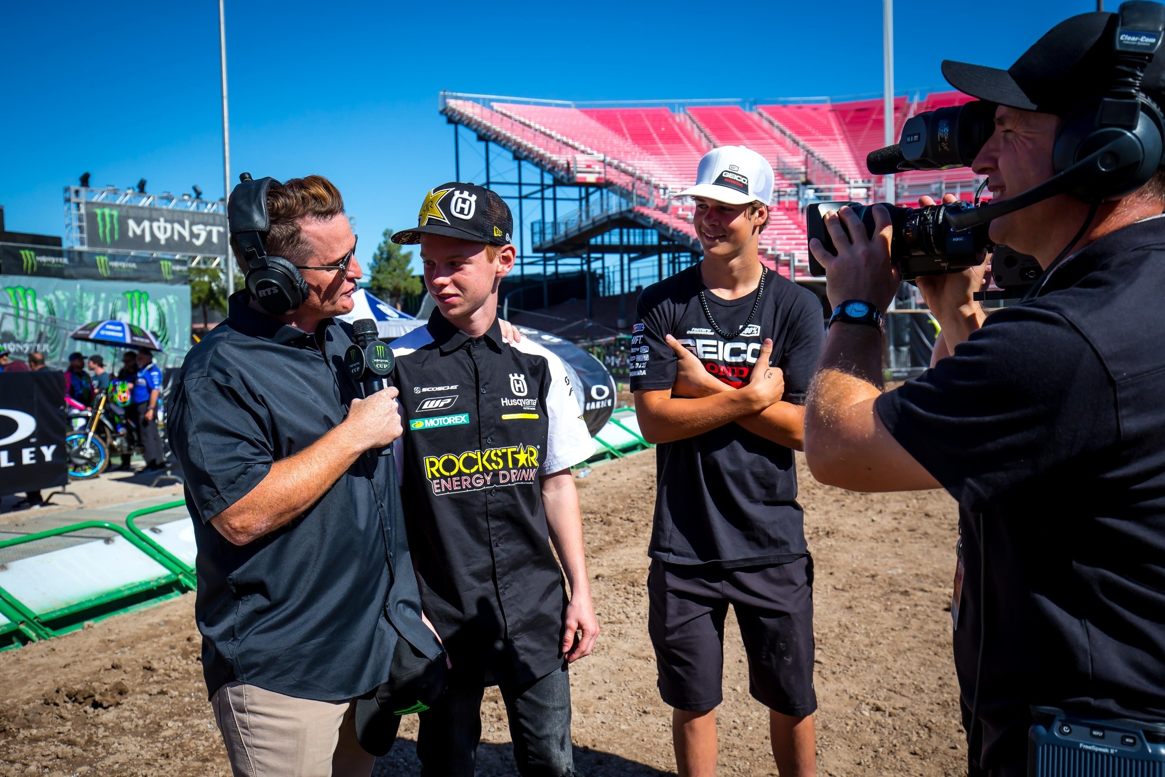 Open Mic: Lawrence and Ferry