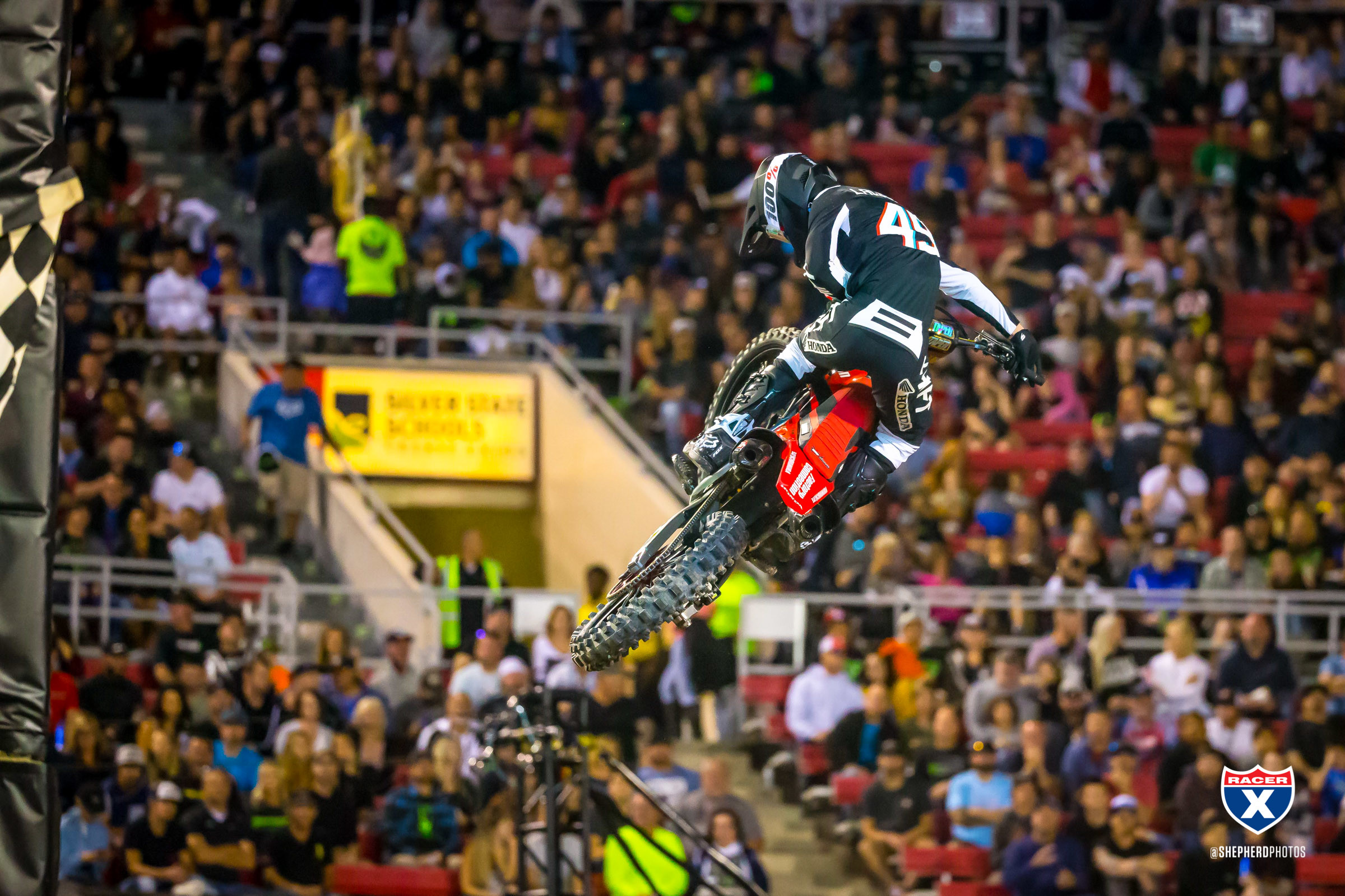 Lawrence_RS_SX19_MEC_052