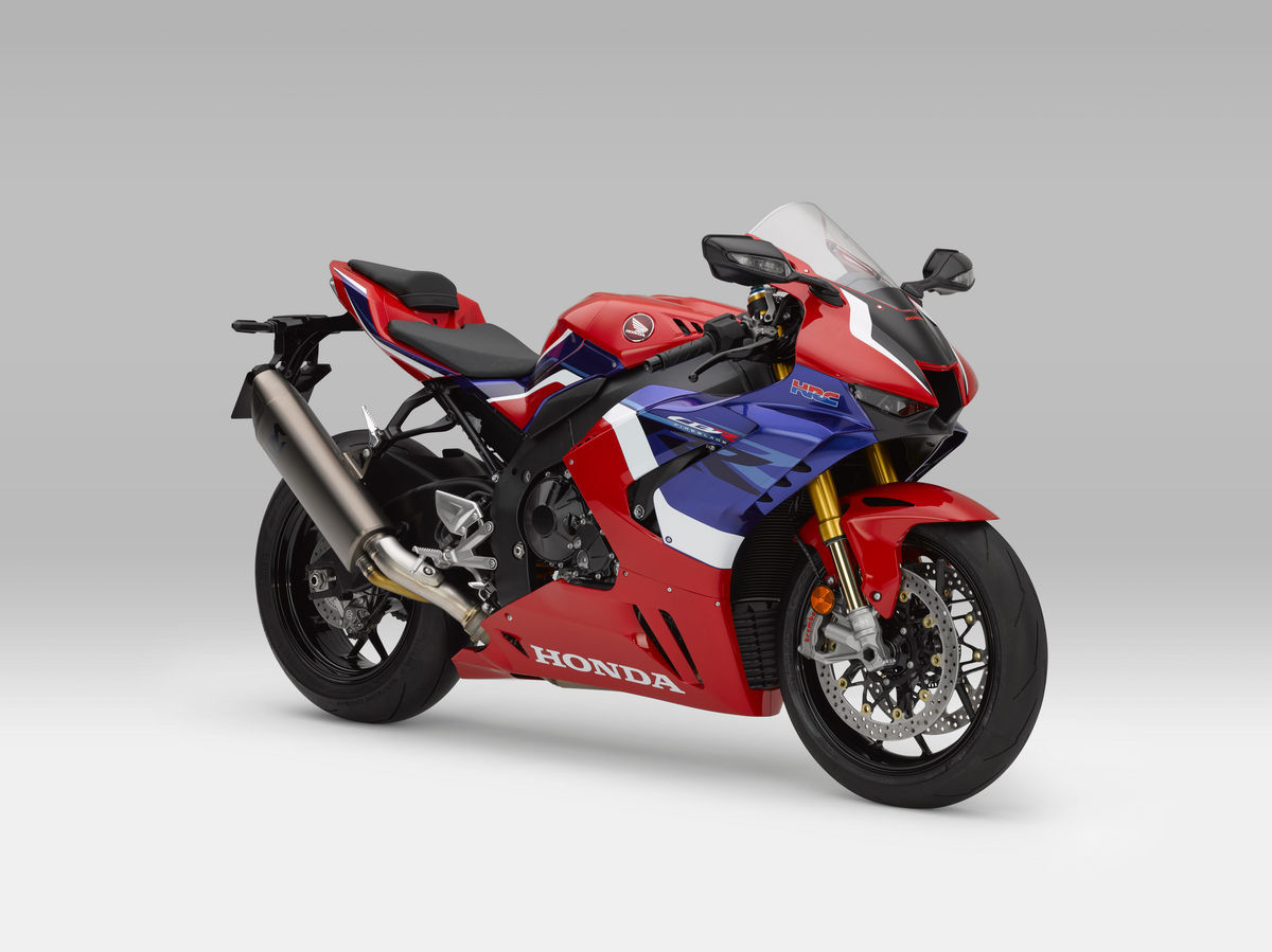 CBR1000RR-R Fireblade. We must now replace the R key on our laptop from overuse.