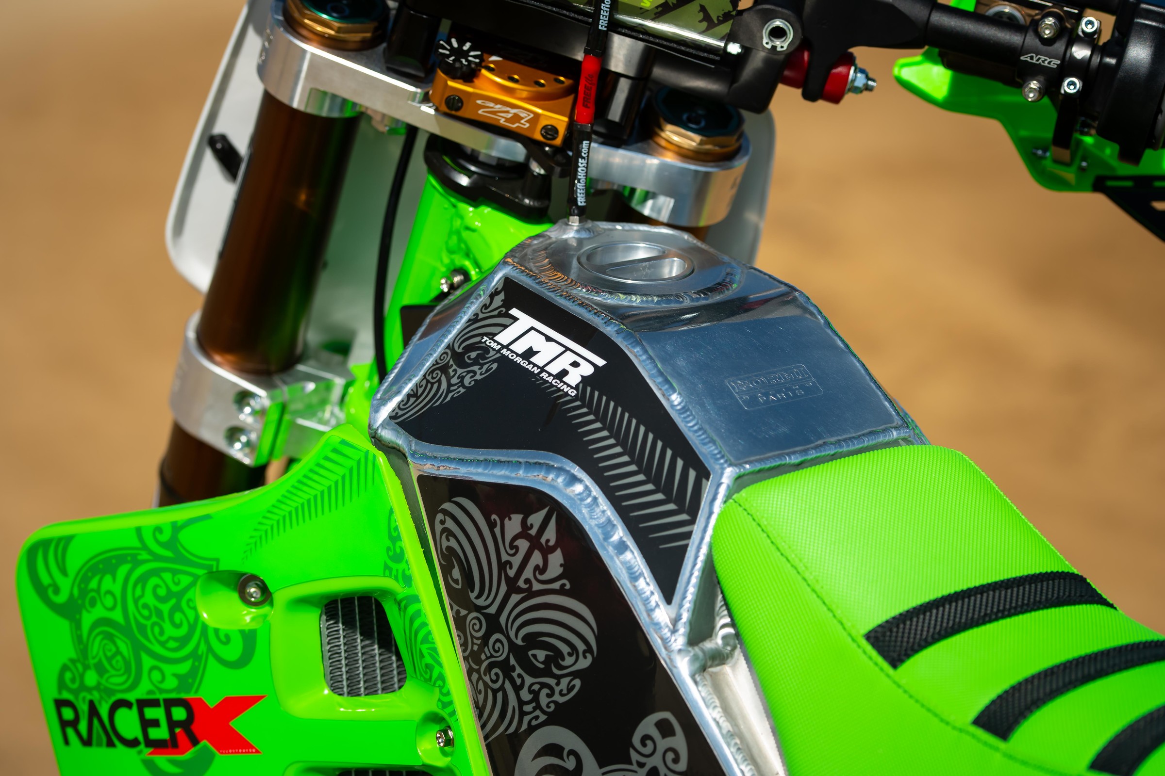 2001KX500Build-Cudby-0021