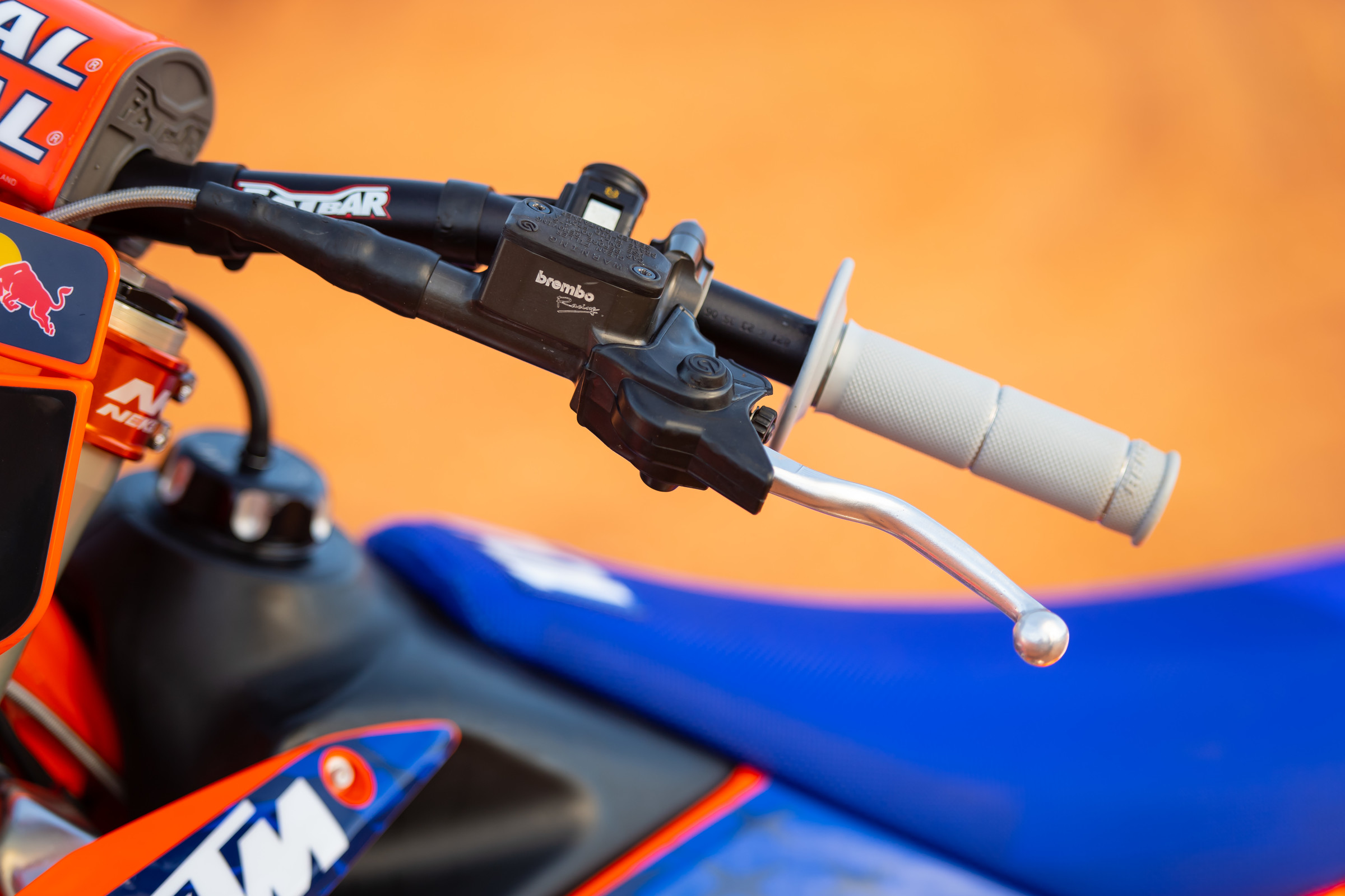 326031_TLD_KTM_SX_2020_Bike_Detail_27