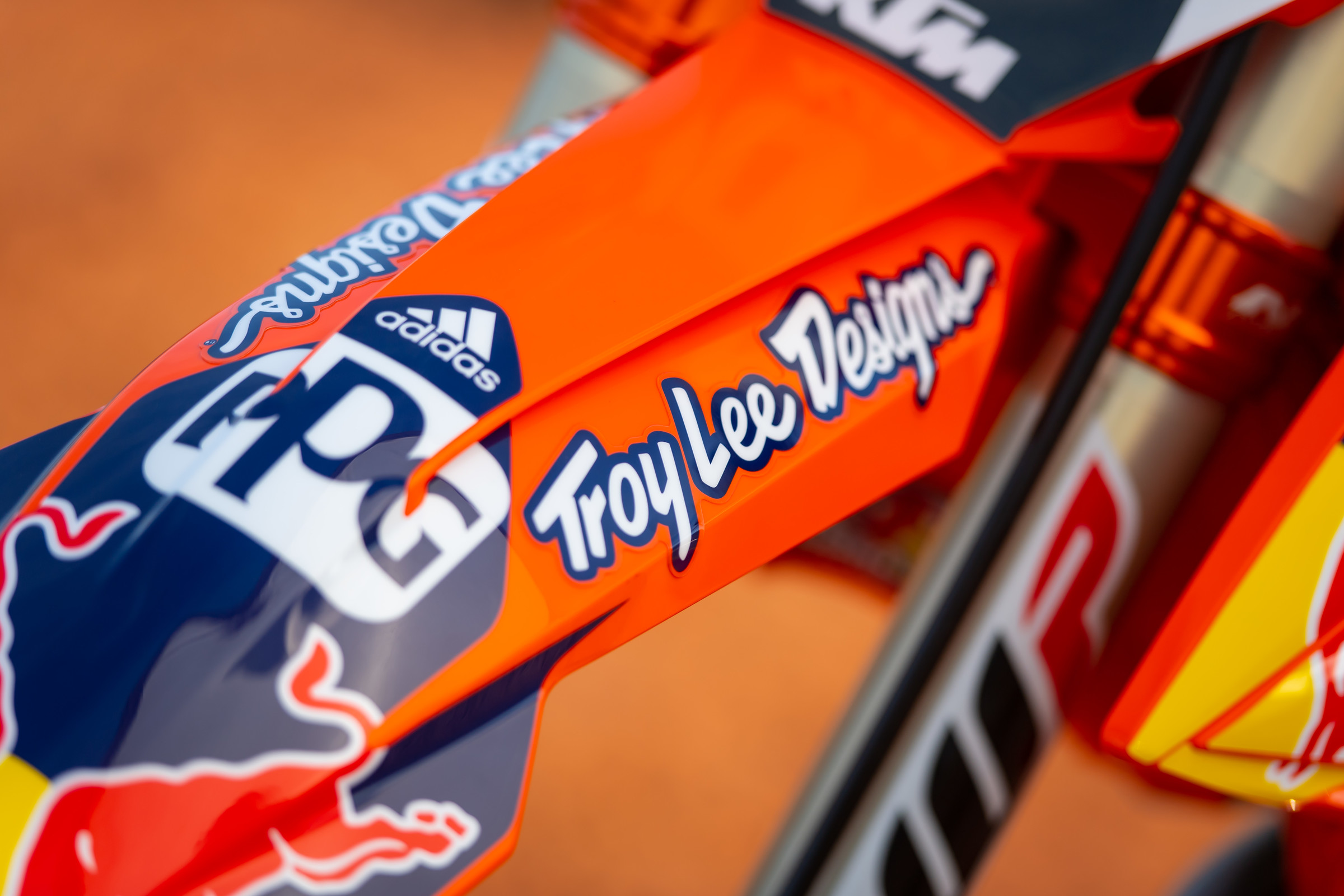 326032_TLD_KTM_SX_2020_Bike_Detail_28