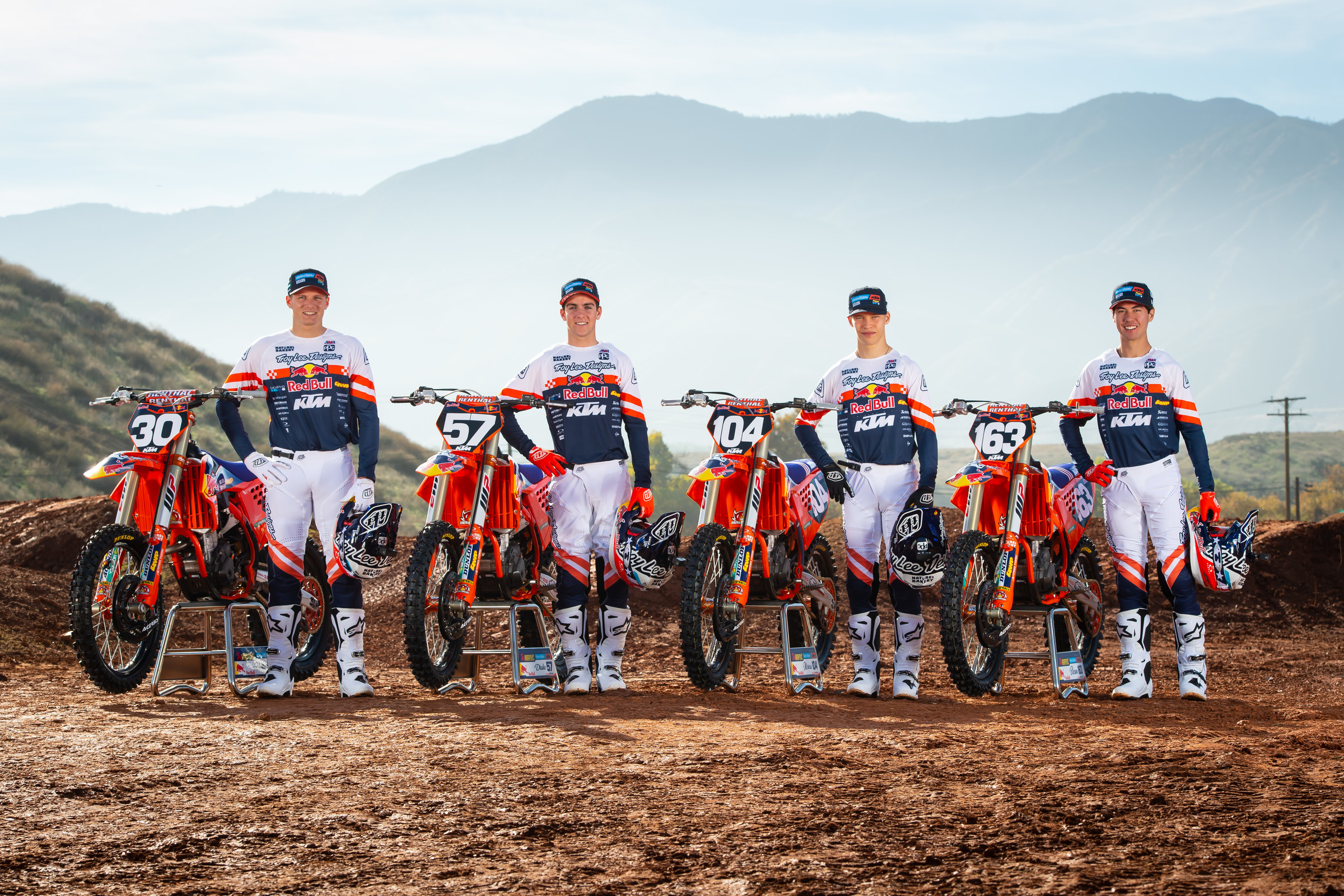 326073_TLD_KTM_SX_2020_Team_1