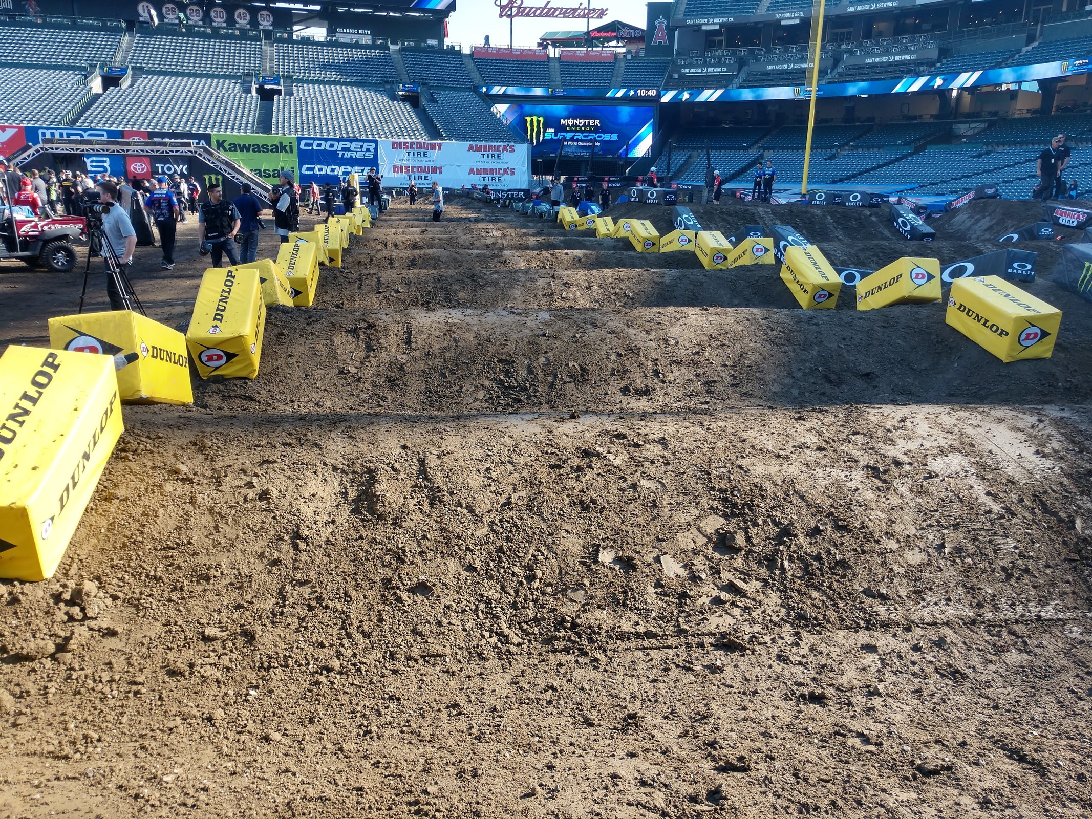 The long set of whoops.