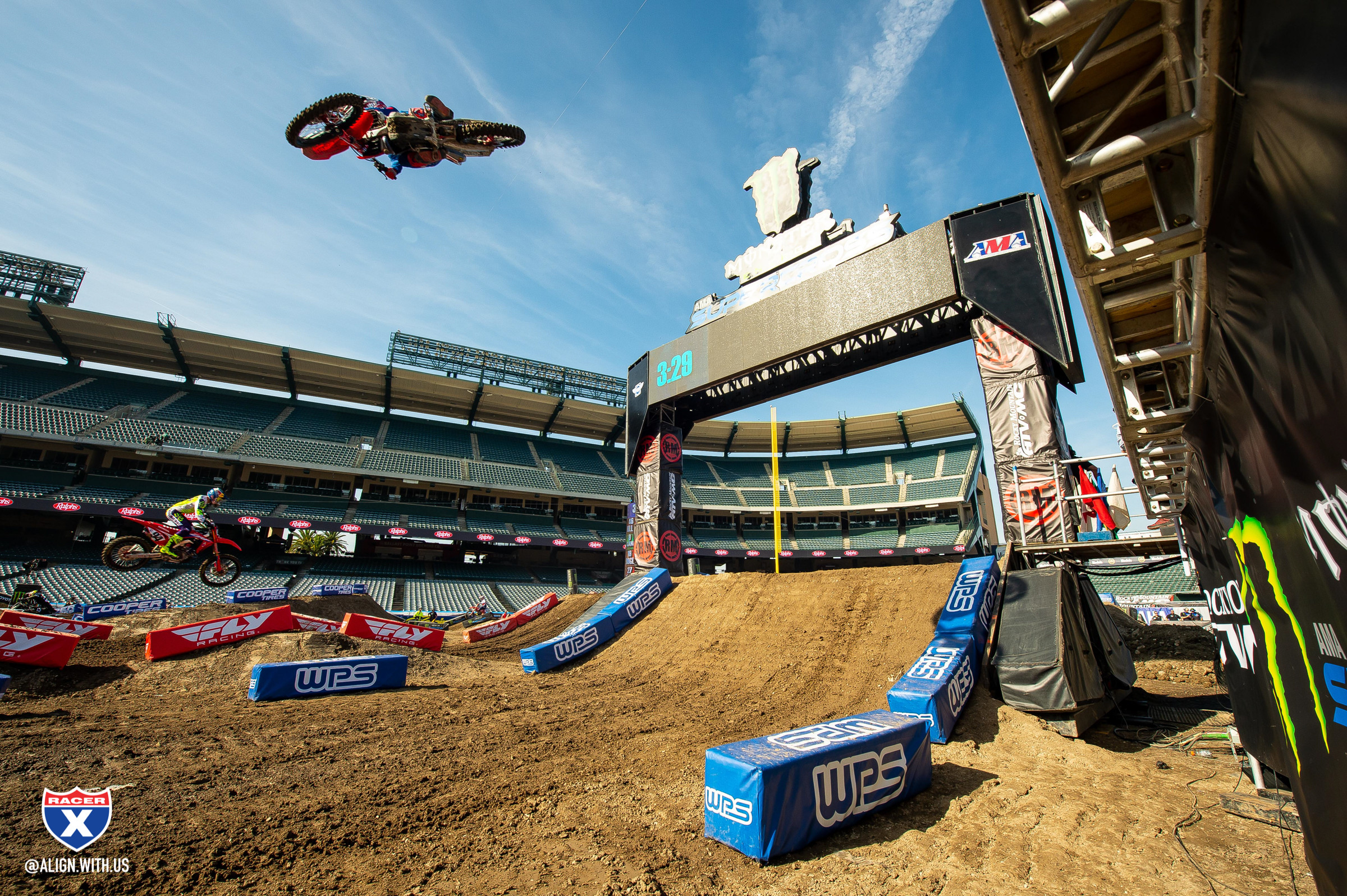 ALIGN_MEDIA_x_RACER_X_2020_A1_020