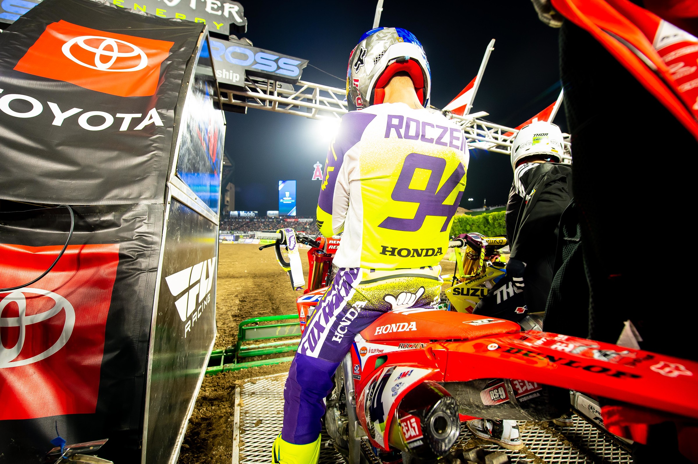 Ken Roczen on the gate at Anaheim 1.