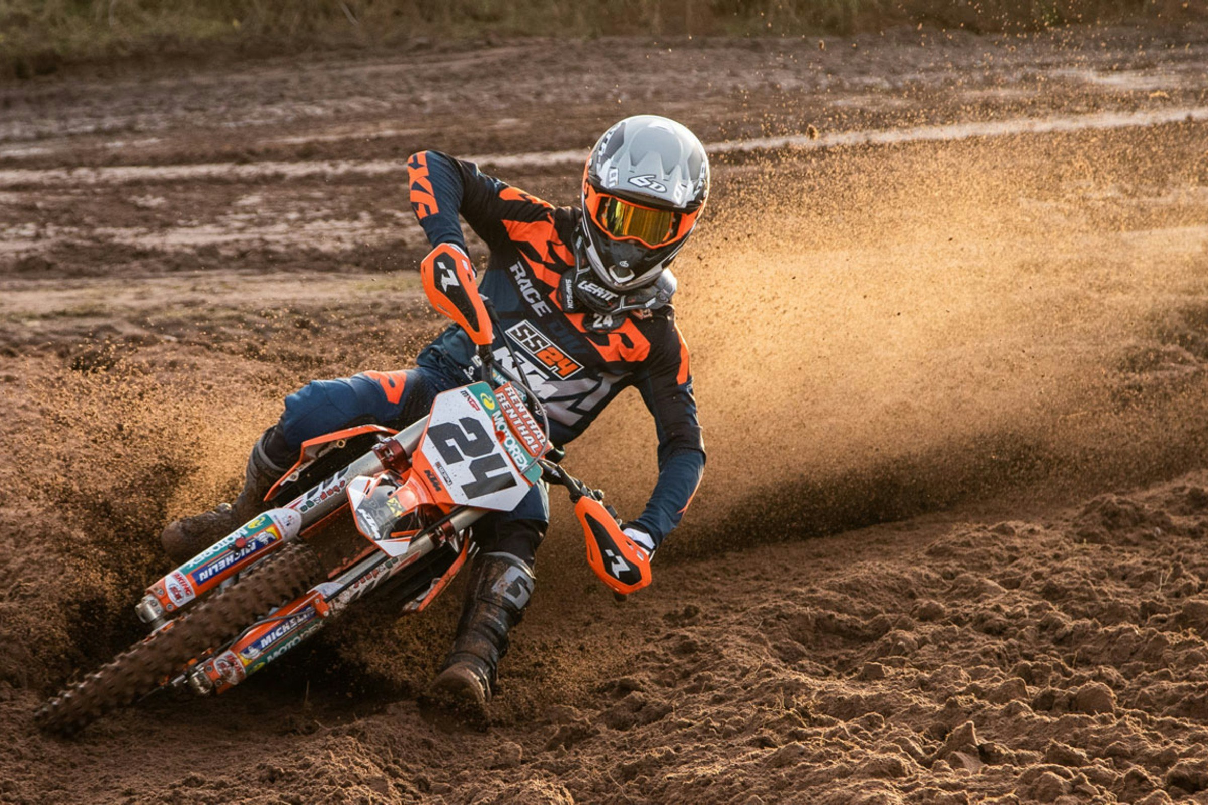 Shaun Simpson’s ‘Simpson Army’ Program Open For 2020 MXGP