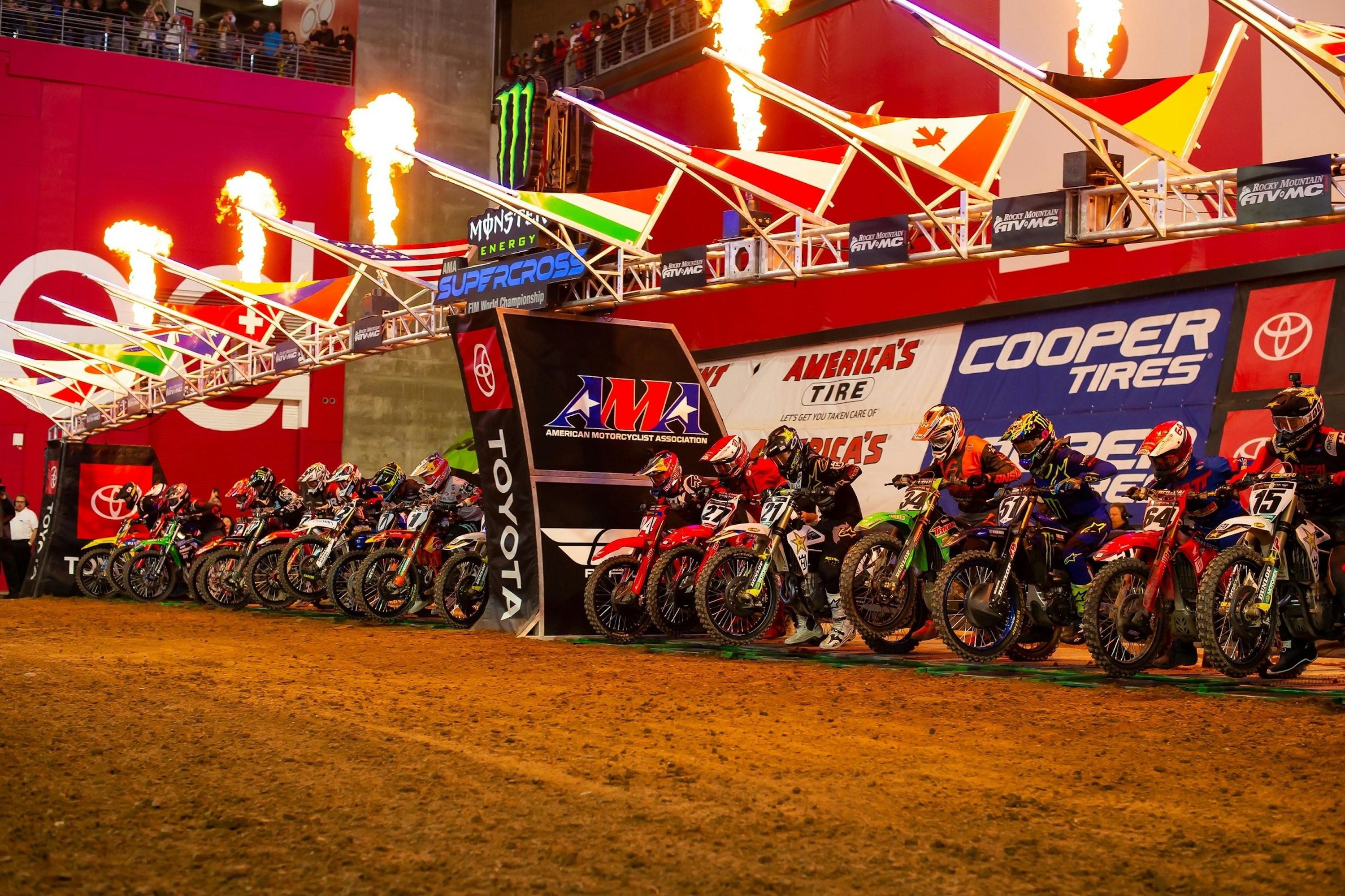 Jason Thomas Previews 2025 Oakland Supercross Racer X