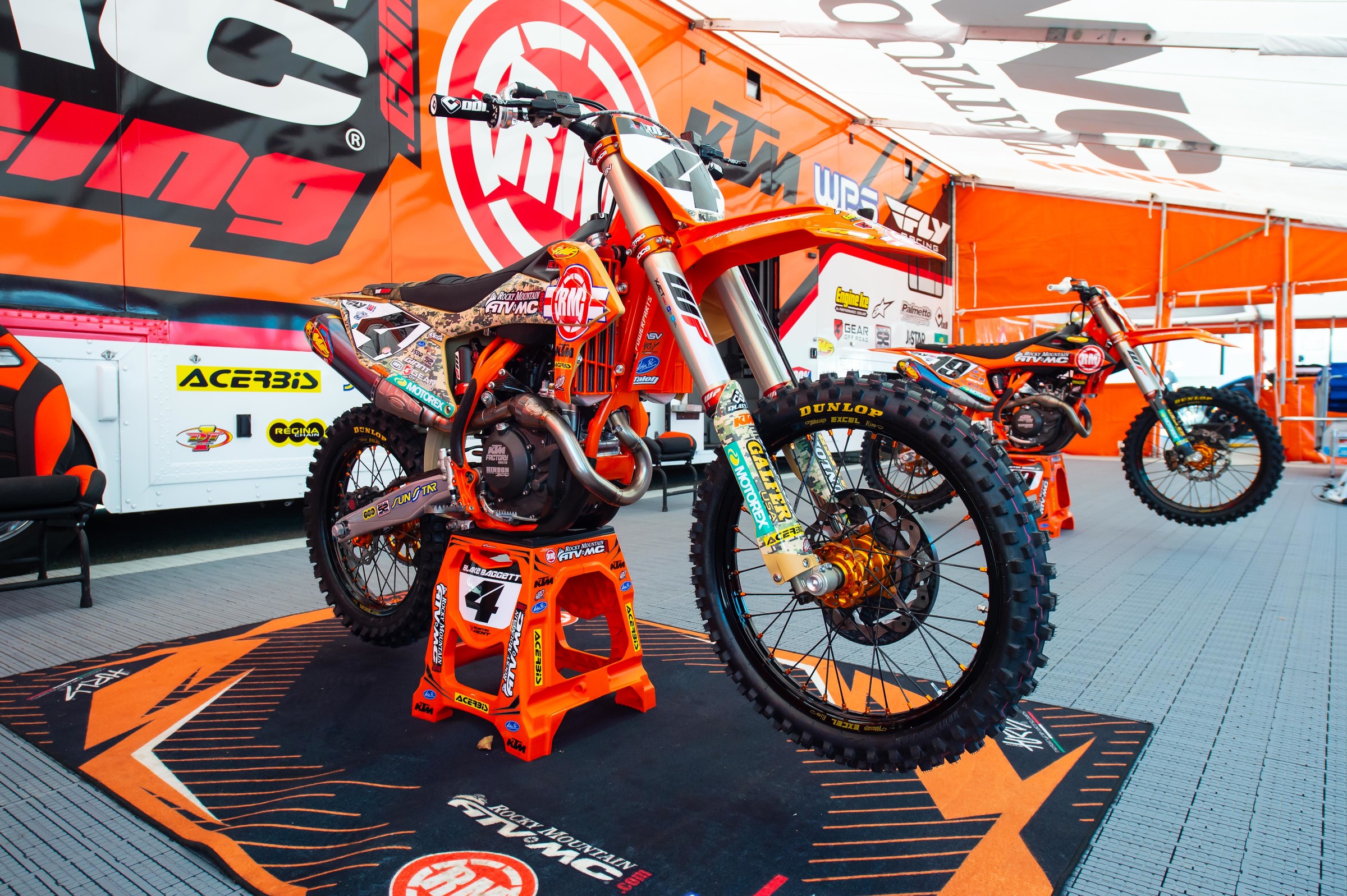 Inside Look Into Webb and Baggett’s 2020 KTMs | Racer X Films