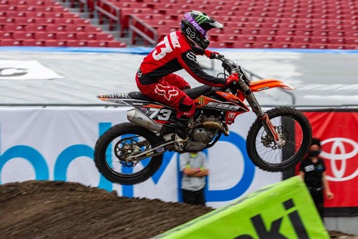 Hardy Munoz captures his second 250 Futures win this season after taking the opening round title in St. Louis. Munoz has won the two races he has competed in this year.