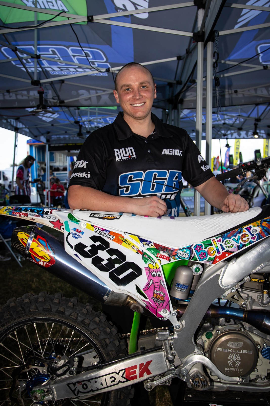 SGB Racing/Maxxis/Babbit's Kawasaki's Jason Butschky showing off Catanzaro's graphics.