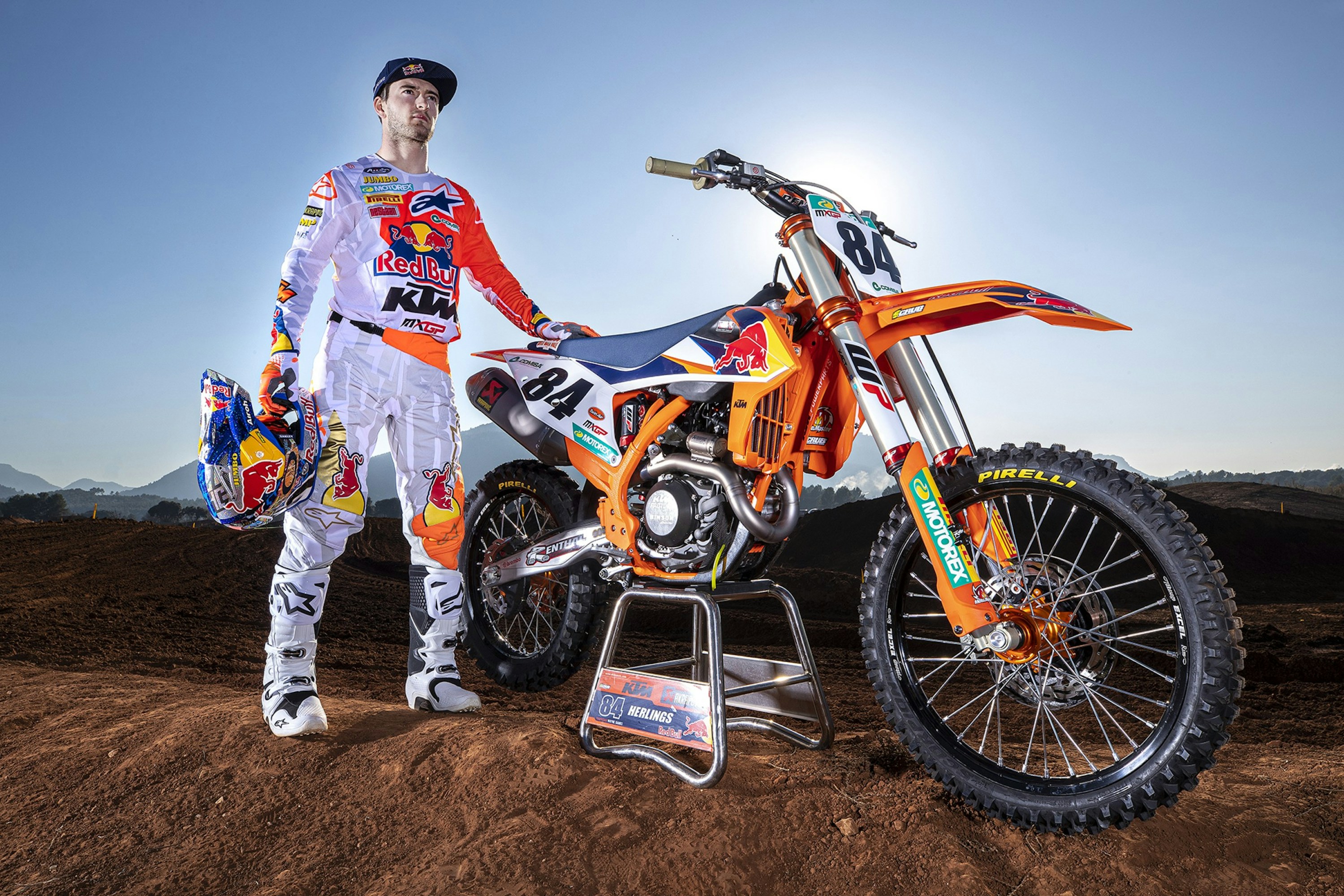 Four-rider Red Bull KTM Factory Racing line-up set for 2023 Pro Motocross  season - MX Vice