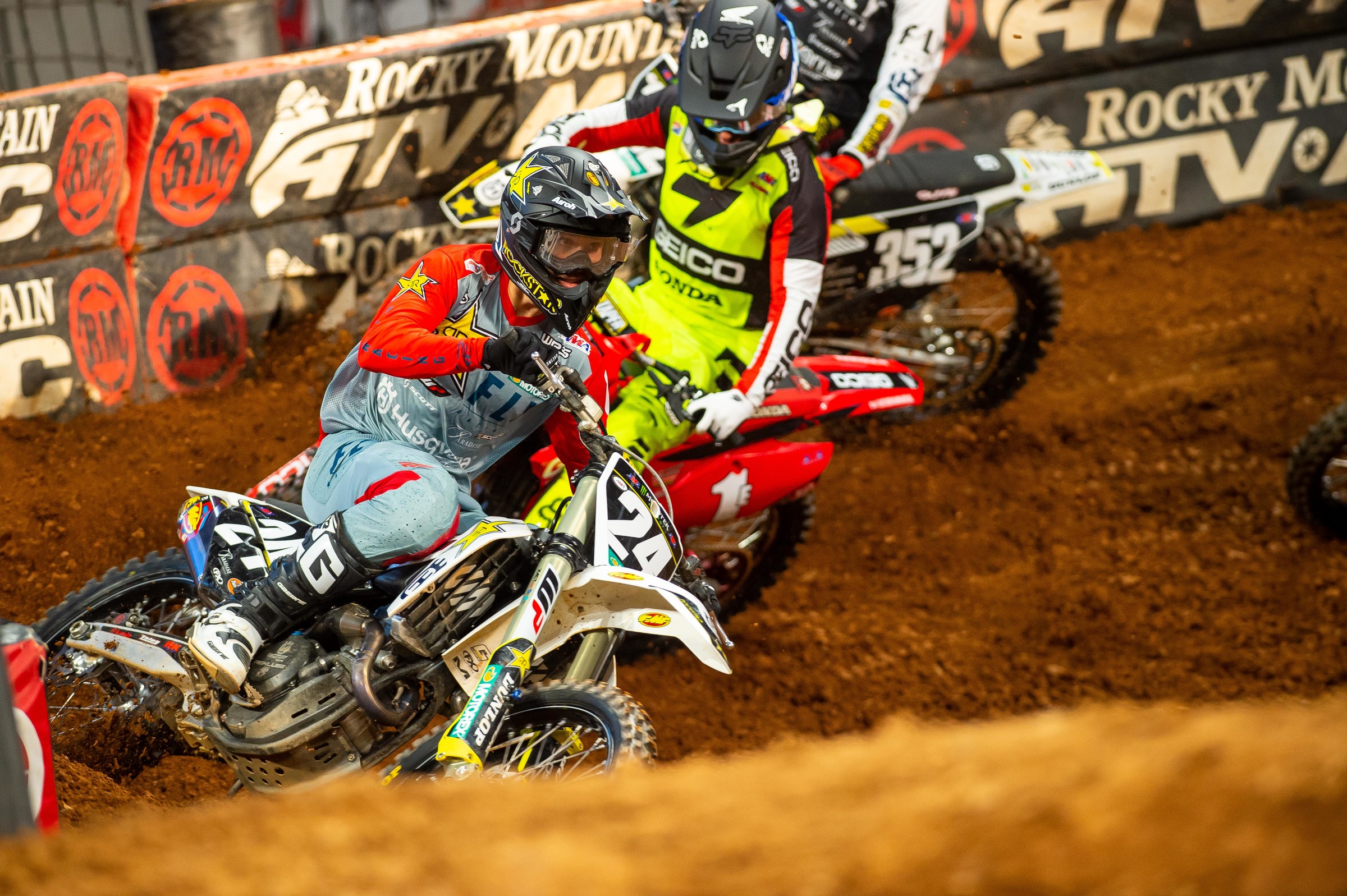 RJ Hampshire. Wait, where's the PulpMX sticker?