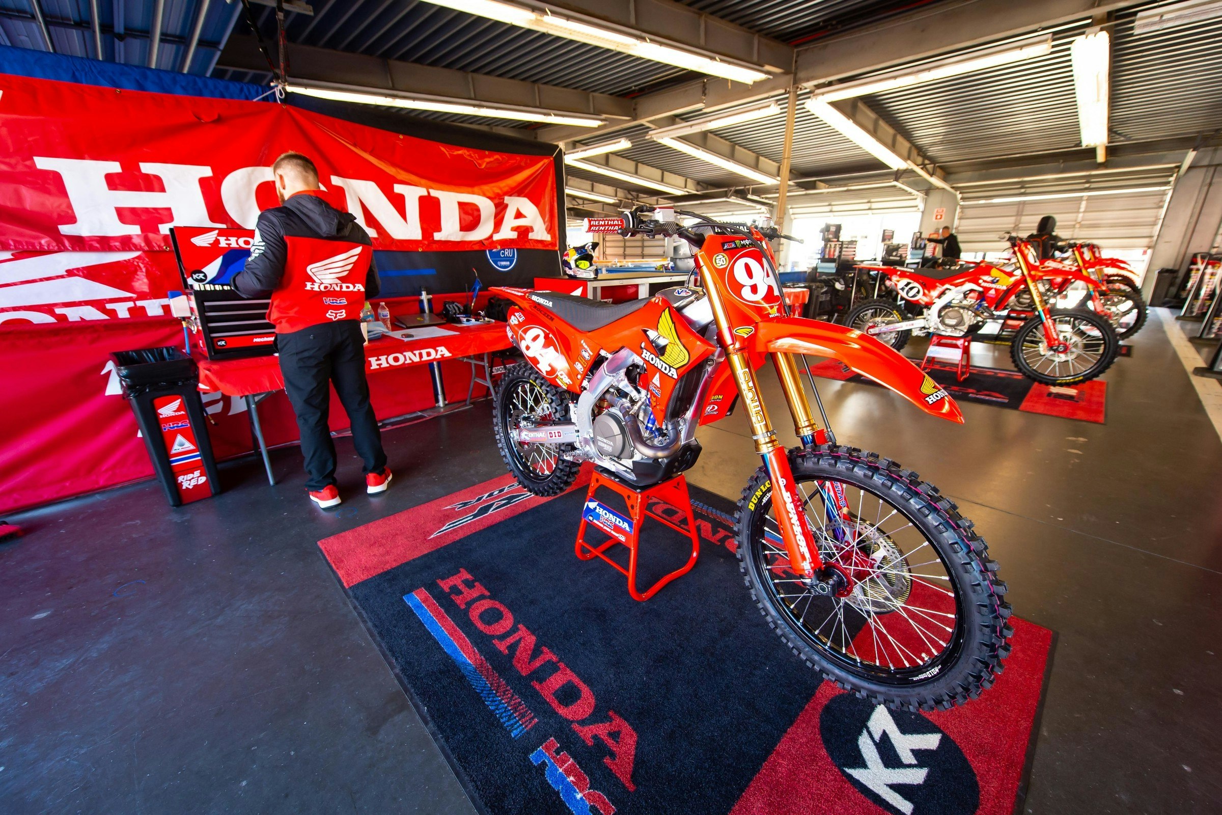 Honda Cancels Supercross Autograph Sessions Due to Coronavirus
