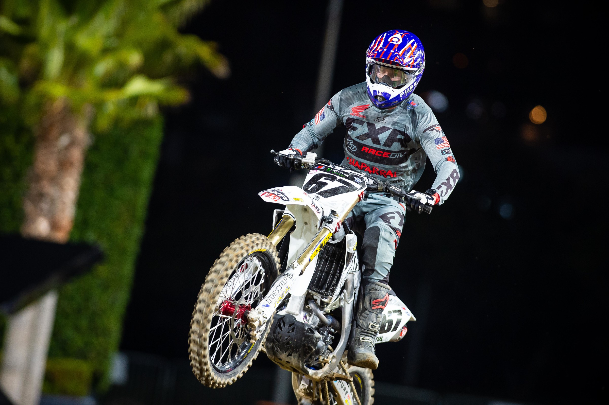 Robin on his Honda CRF450R at the 2020 San Diego Supercross.