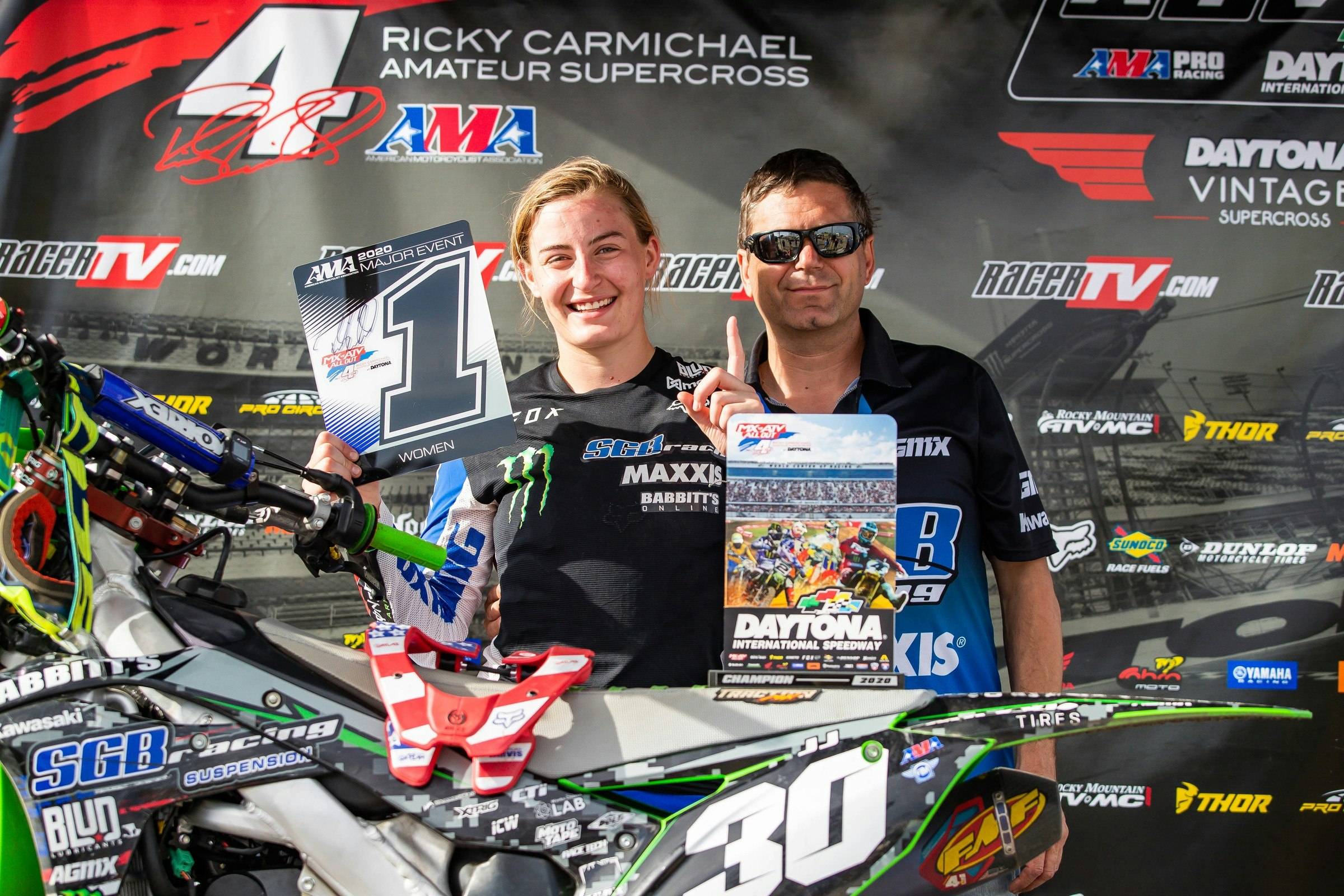 Jordan Jarvis Giving Back to Female Motocross Community