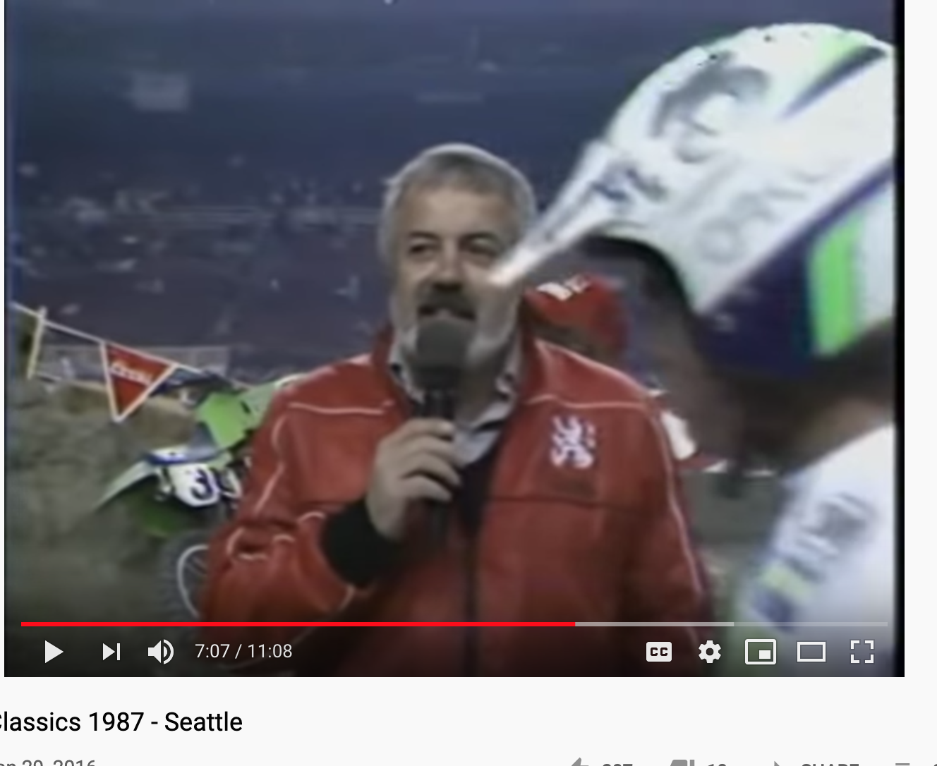 No mechanic to hold a bike?