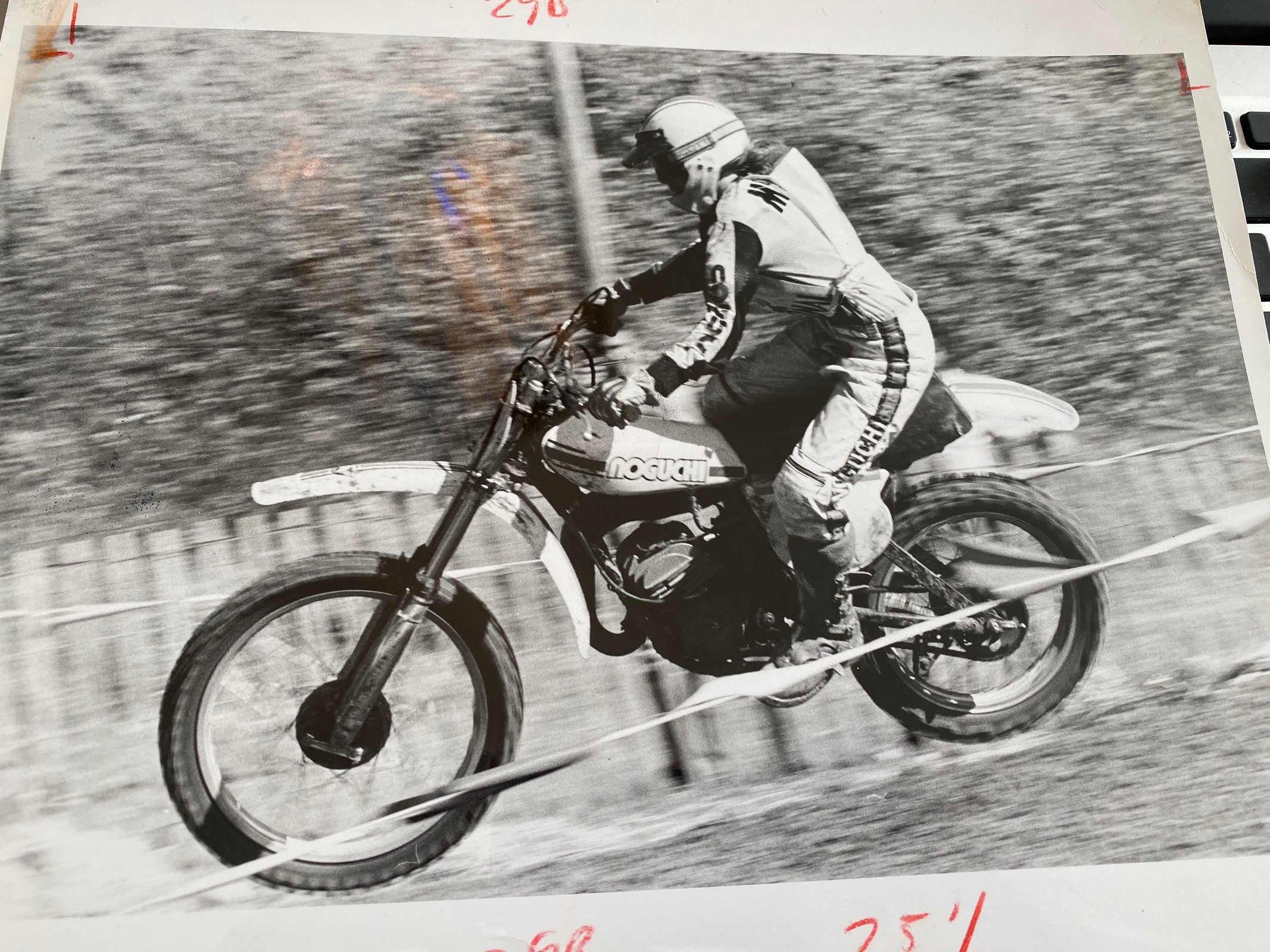 Gene McKay rode this Noguchi Yamaha 125 to second overall behind Barnett in the 125 class.