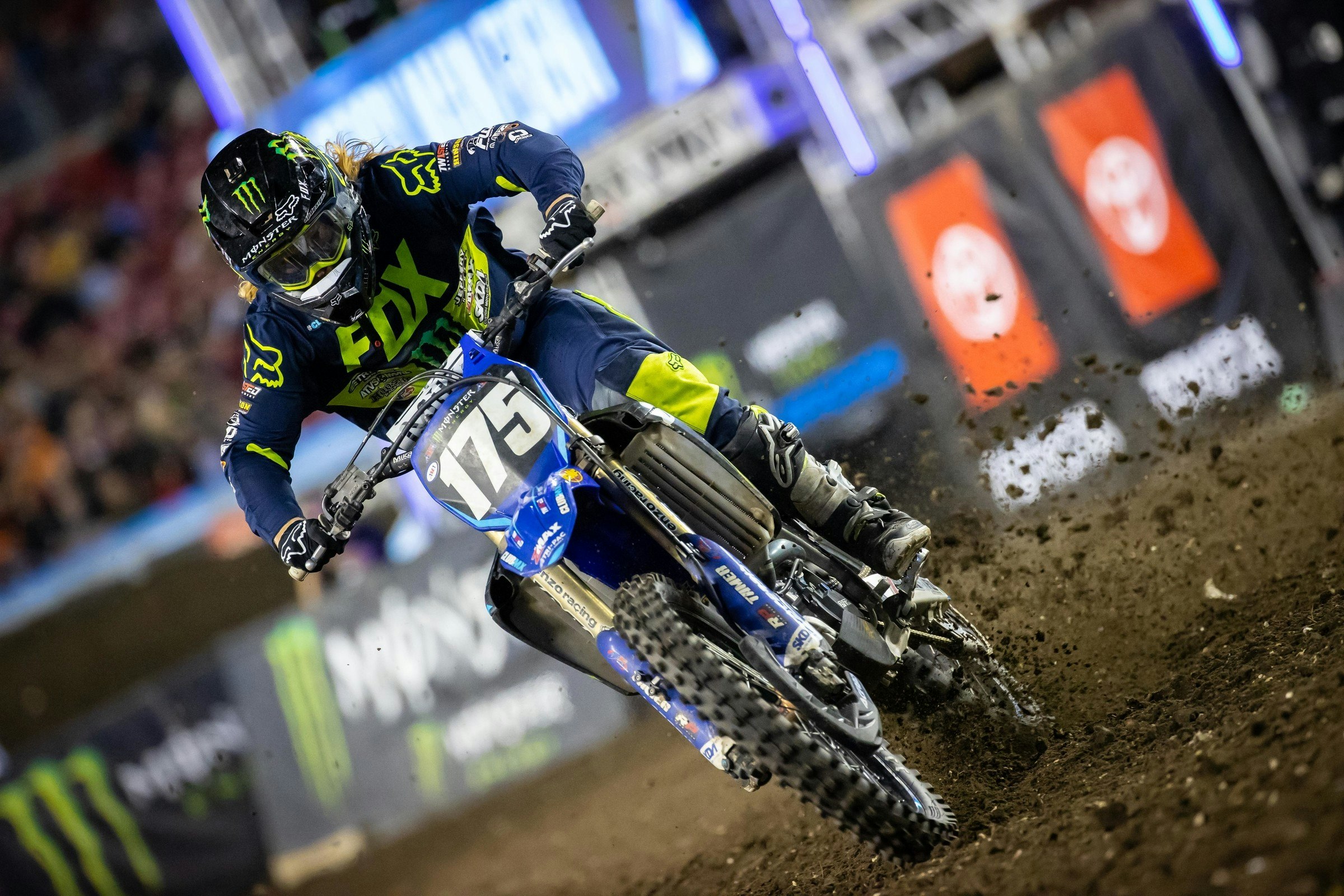 Josh Hill Suffers Hip Injury In Practice Crash