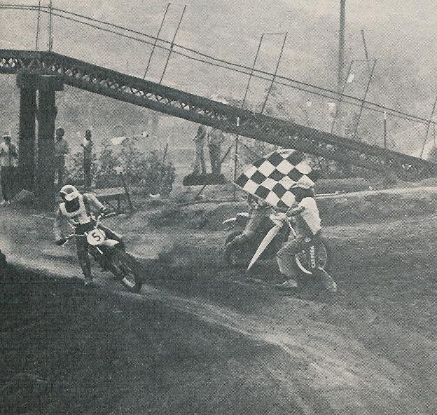 The 1976 battle between Ferrell McCollough (5) and Steve Bartley ended like this, McCollough winning by inches and Bartley going behind the flagman!