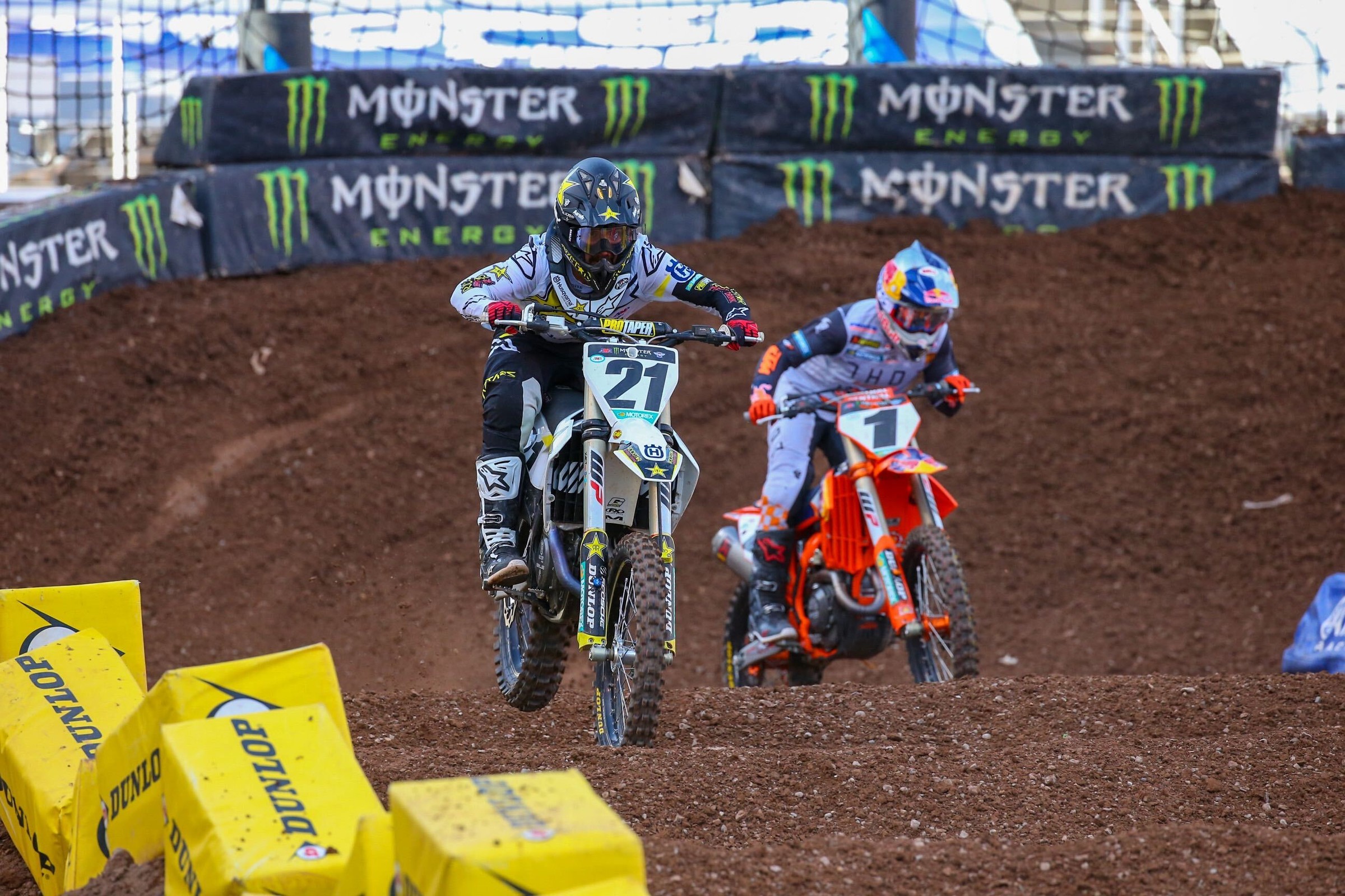 Anything that could have gone wrong did go wrong for Anderson in the main event.