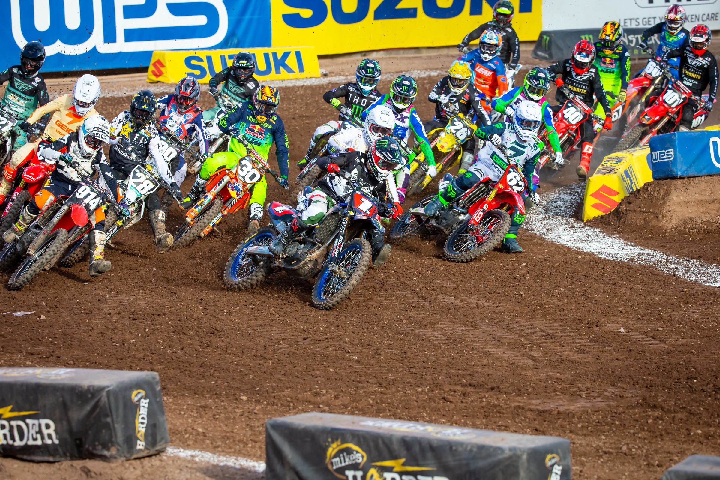 The 250SX West class carries a stacked list into the Showdown.