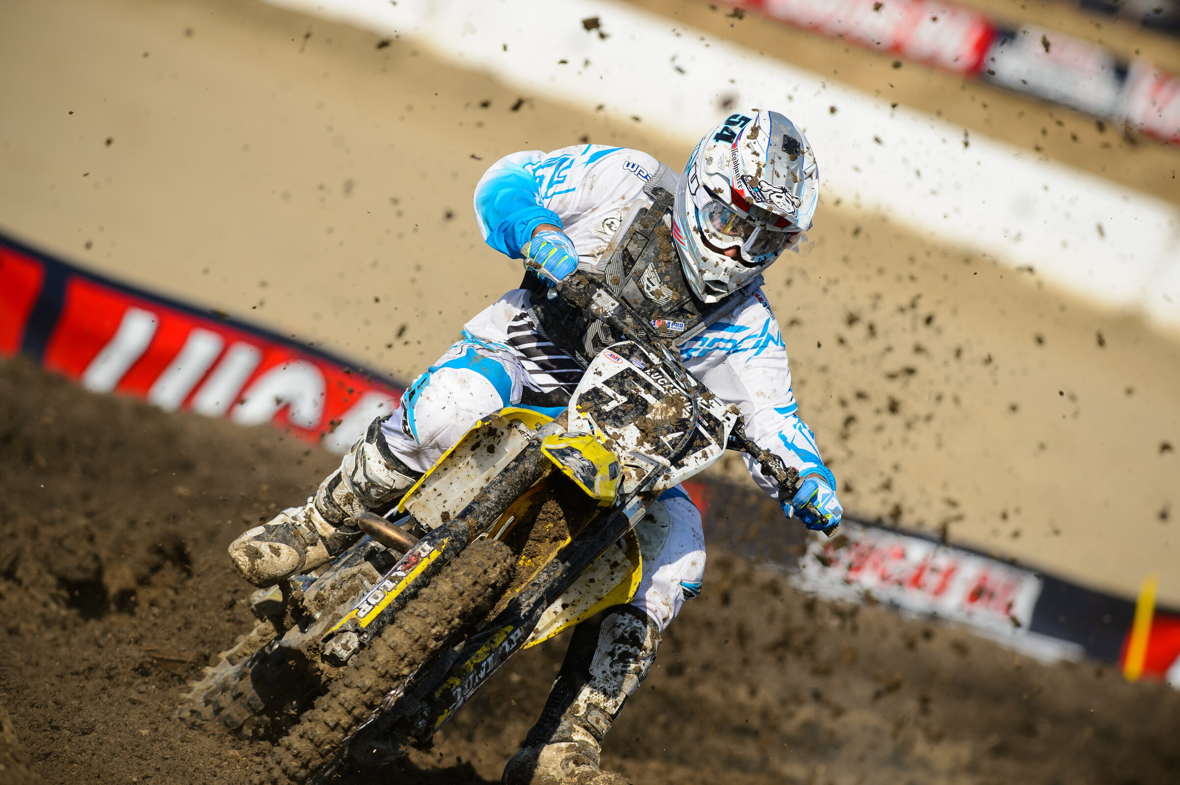 Weston Peick racing the 2012 Lake Elsinore National as a privateer.